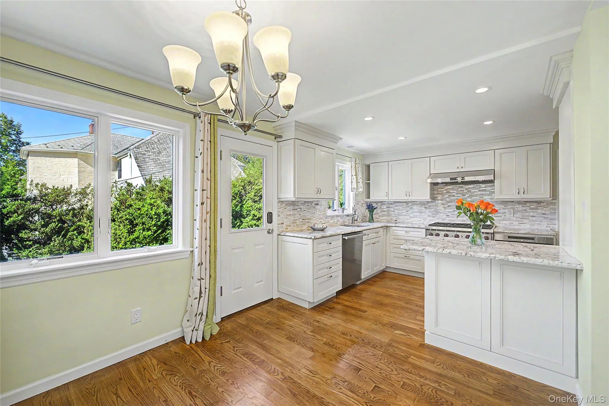 9 Old Pond Road, North Hempstead, NY, 4 Bedrooms Bedrooms, 9 Rooms Rooms,3 BathroomsBathrooms,Residential,For Rent,Old Pond,0,1049432 9 Old Pond Road, North Hempstead, NY, 4 Bedrooms Bedrooms, 9 Rooms Rooms,3 BathroomsBathrooms,Residential,For Rent,Old Pond,0,1049432