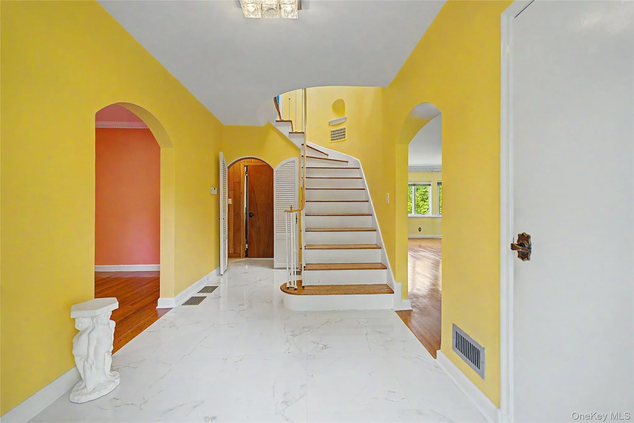 9 Old Pond Road, North Hempstead, NY, 4 Bedrooms Bedrooms, 9 Rooms Rooms,3 BathroomsBathrooms,Residential,For Rent,Old Pond,0,1049432 9 Old Pond Road, North Hempstead, NY, 4 Bedrooms Bedrooms, 9 Rooms Rooms,3 BathroomsBathrooms,Residential,For Rent,Old Pond,0,1049432