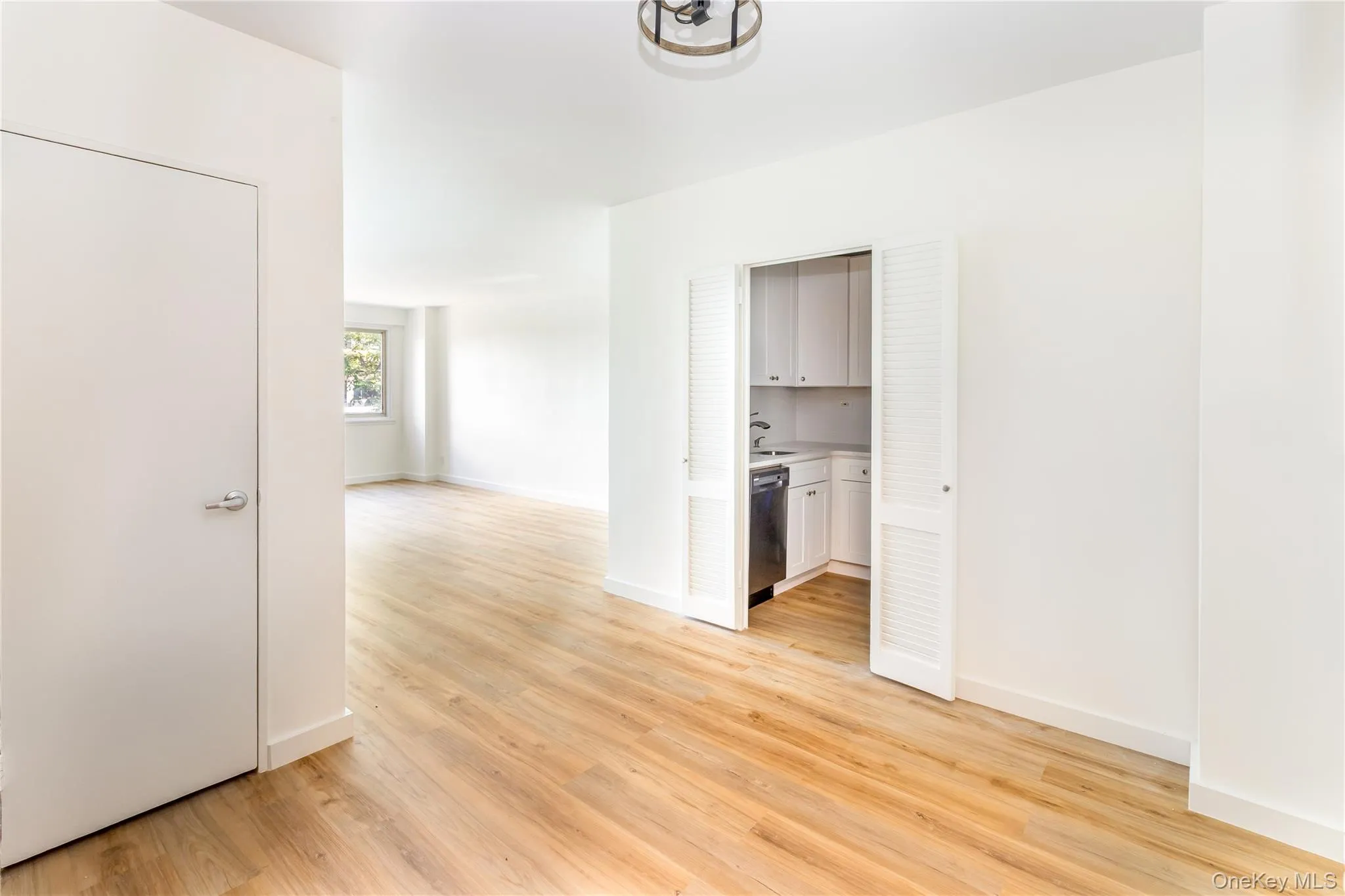 2621 Palisade Avenue, New York, NY, 1 Bedroom Bedrooms, 3 Rooms Rooms,1 BathroomBathrooms,Residential,For Rent,Palisade,0,1049433 2621 Palisade Avenue, New York, NY, 1 Bedroom Bedrooms, 3 Rooms Rooms,1 BathroomBathrooms,Residential,For Rent,Palisade,0,1049433