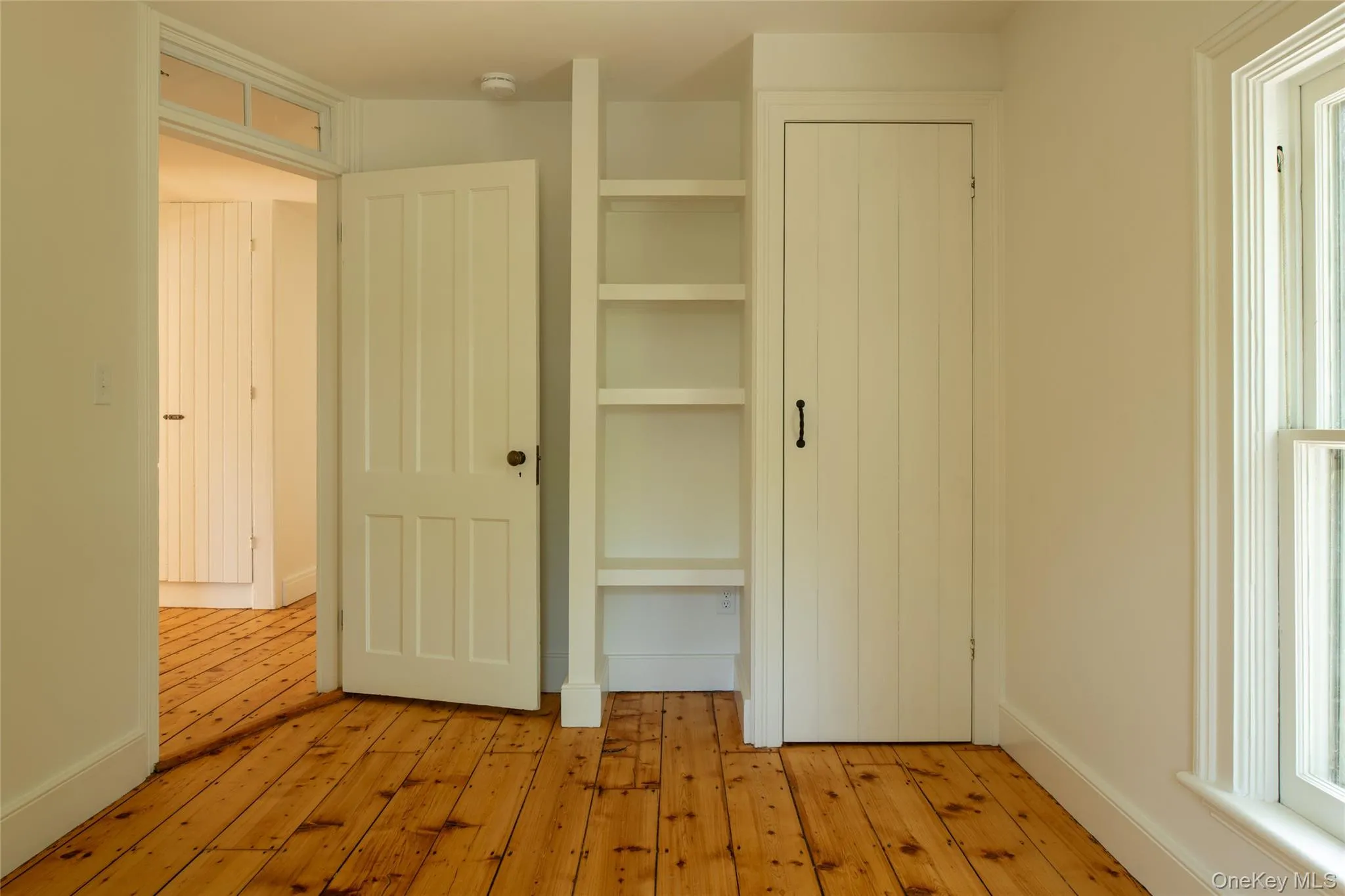 4th Bedroom at end of hallway 4th Bedroom at end of hallway