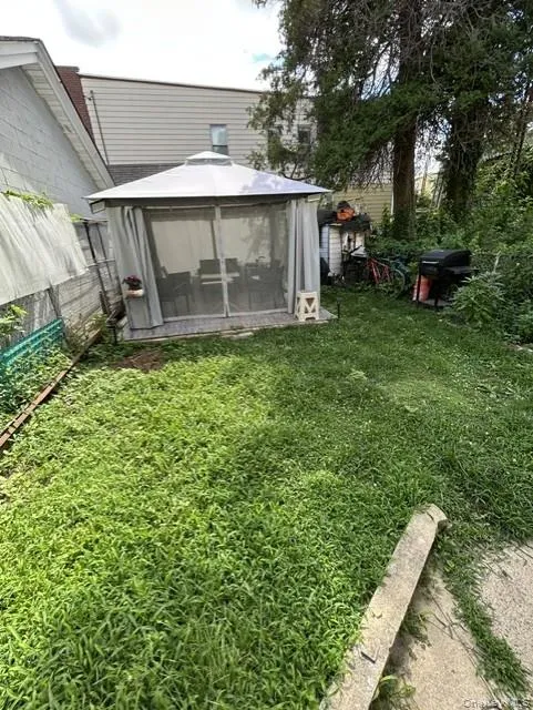 5316 Haspel Street, New York, NY, 5 Bedrooms Bedrooms, 10 Rooms Rooms,3 BathroomsBathrooms,Residential,For Rent,Haspel,0,1049437 5316 Haspel Street, New York, NY, 5 Bedrooms Bedrooms, 10 Rooms Rooms,3 BathroomsBathrooms,Residential,For Rent,Haspel,0,1049437