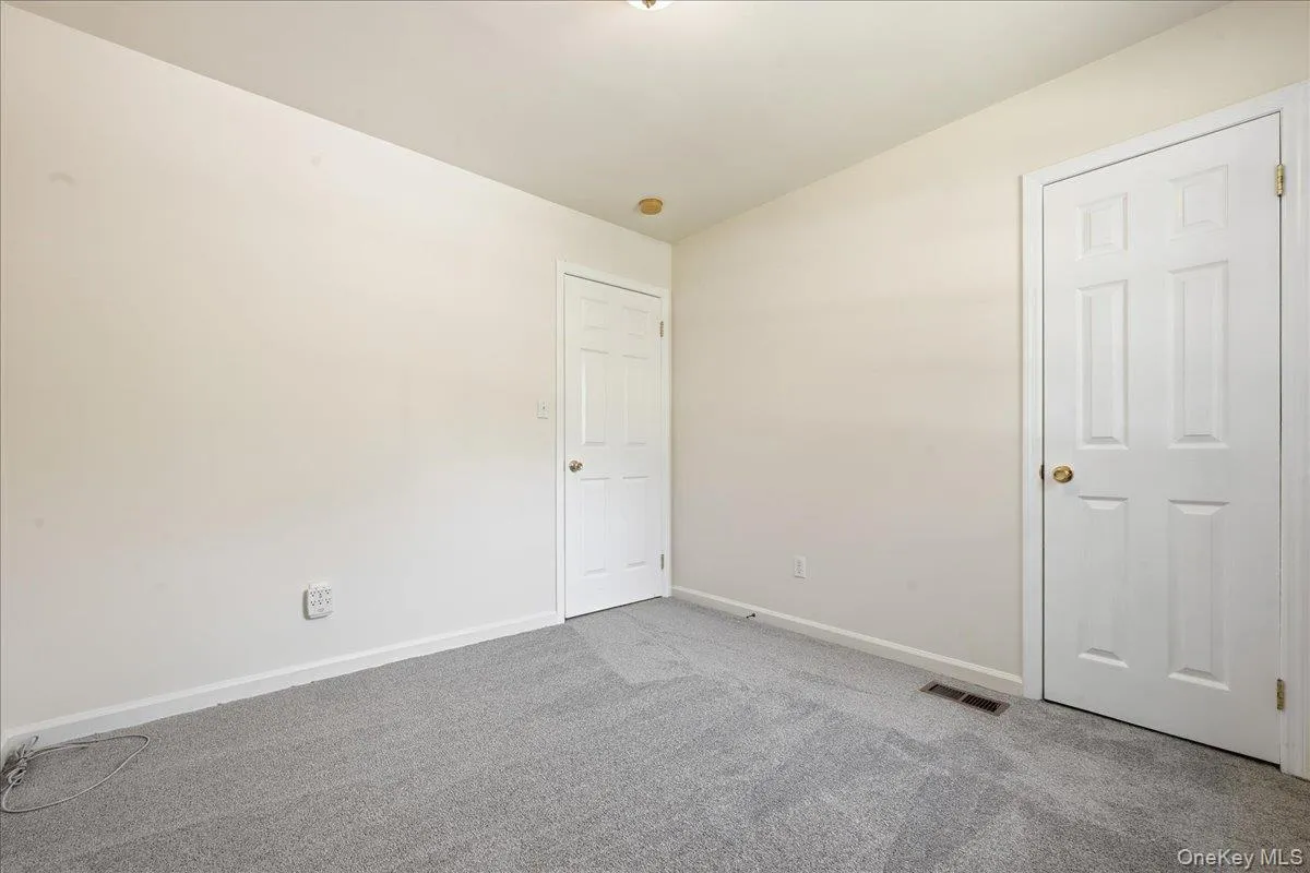 701 Park Avenue, Huntington, NY, 4 Bedrooms Bedrooms, 9 Rooms Rooms,3 BathroomsBathrooms,Residential,For Rent,Park,0,1049439 701 Park Avenue, Huntington, NY, 4 Bedrooms Bedrooms, 9 Rooms Rooms,3 BathroomsBathrooms,Residential,For Rent,Park,0,1049439
