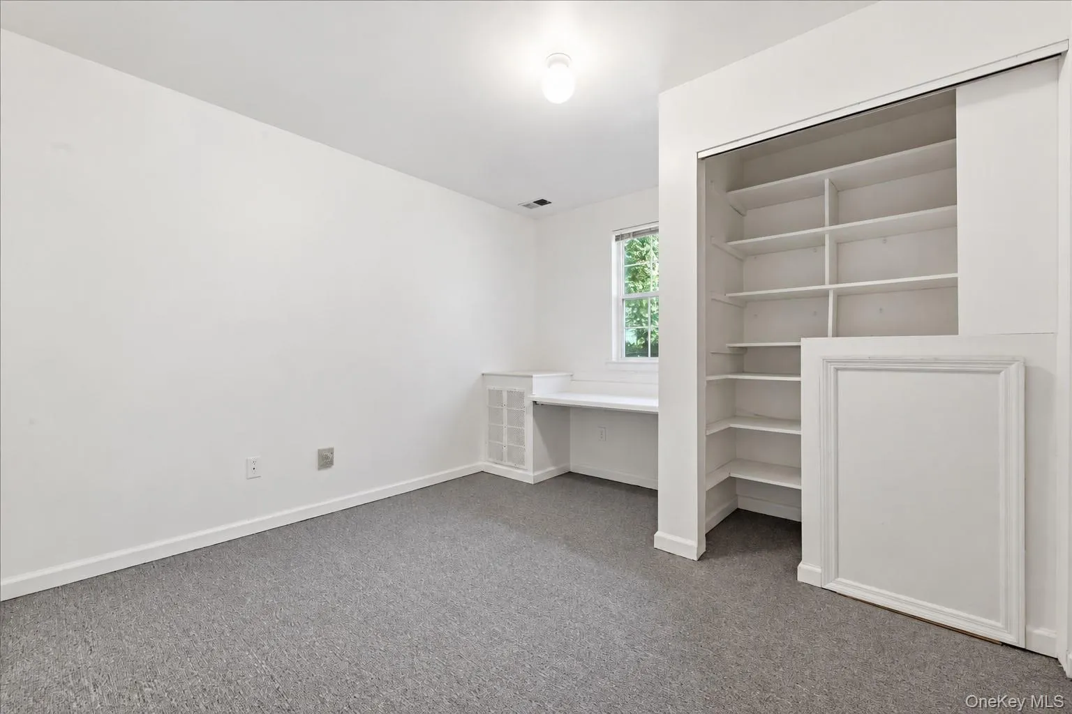 701 Park Avenue, Huntington, NY, 4 Bedrooms Bedrooms, 9 Rooms Rooms,3 BathroomsBathrooms,Residential,For Rent,Park,0,1049439 701 Park Avenue, Huntington, NY, 4 Bedrooms Bedrooms, 9 Rooms Rooms,3 BathroomsBathrooms,Residential,For Rent,Park,0,1049439