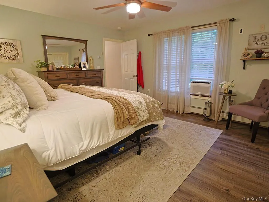 2 Panther Lane, Shawangunk, NY, 5 Bedrooms Bedrooms, 11 Rooms Rooms,2 BathroomsBathrooms,Residential,For Rent,Panther,0,1049441 2 Panther Lane, Shawangunk, NY, 5 Bedrooms Bedrooms, 11 Rooms Rooms,2 BathroomsBathrooms,Residential,For Rent,Panther,0,1049441