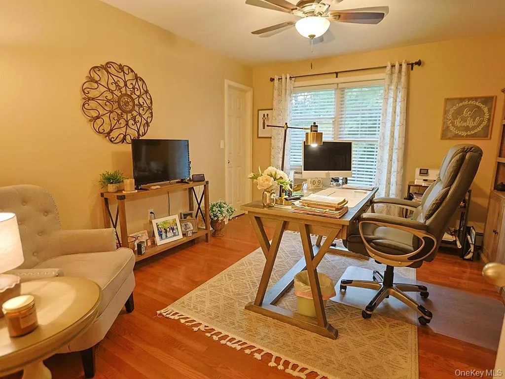 2 Panther Lane, Shawangunk, NY, 5 Bedrooms Bedrooms, 11 Rooms Rooms,2 BathroomsBathrooms,Residential,For Rent,Panther,0,1049441 2 Panther Lane, Shawangunk, NY, 5 Bedrooms Bedrooms, 11 Rooms Rooms,2 BathroomsBathrooms,Residential,For Rent,Panther,0,1049441