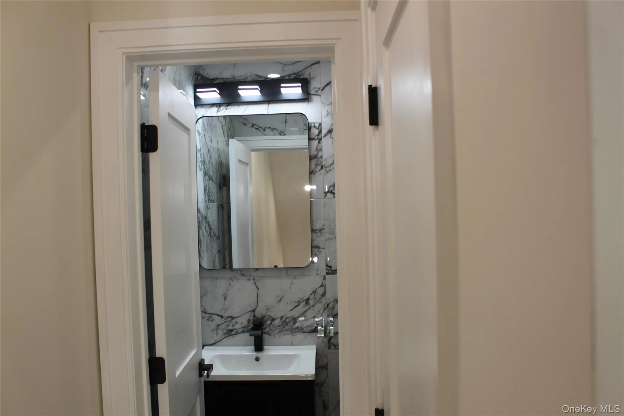 14516 106th Avenue, New York, NY, 6 Bedrooms Bedrooms, 14 Rooms Rooms,5 BathroomsBathrooms,Residential,For Rent,106th,0,1049444 14516 106th Avenue, New York, NY, 6 Bedrooms Bedrooms, 14 Rooms Rooms,5 BathroomsBathrooms,Residential,For Rent,106th,0,1049444