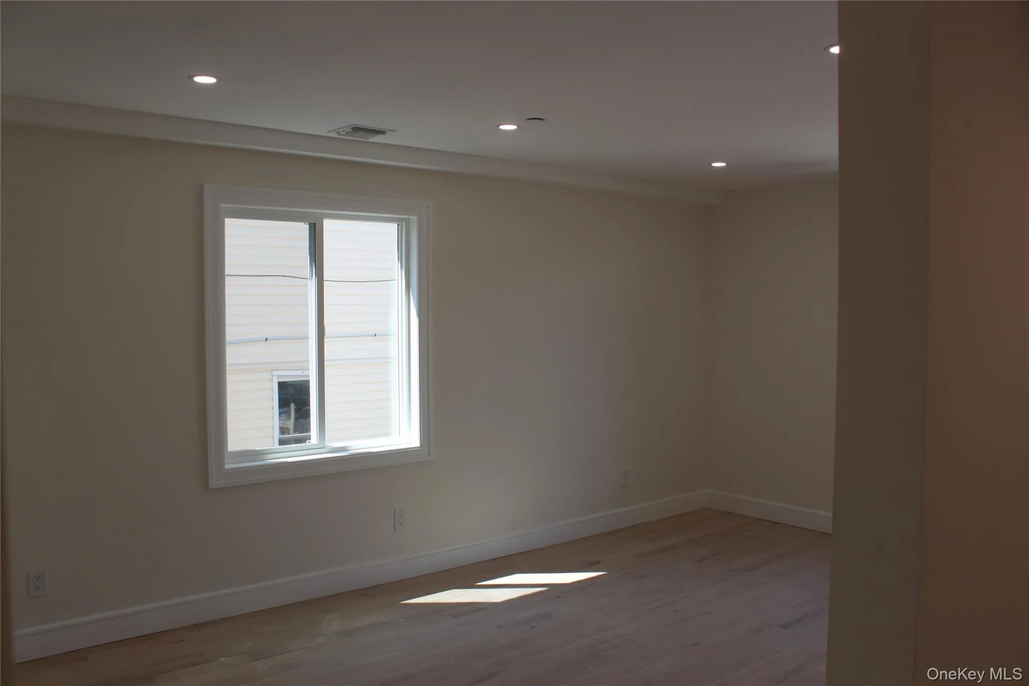 14516 106th Avenue, New York, NY, 6 Bedrooms Bedrooms, 14 Rooms Rooms,5 BathroomsBathrooms,Residential,For Rent,106th,0,1049444 14516 106th Avenue, New York, NY, 6 Bedrooms Bedrooms, 14 Rooms Rooms,5 BathroomsBathrooms,Residential,For Rent,106th,0,1049444