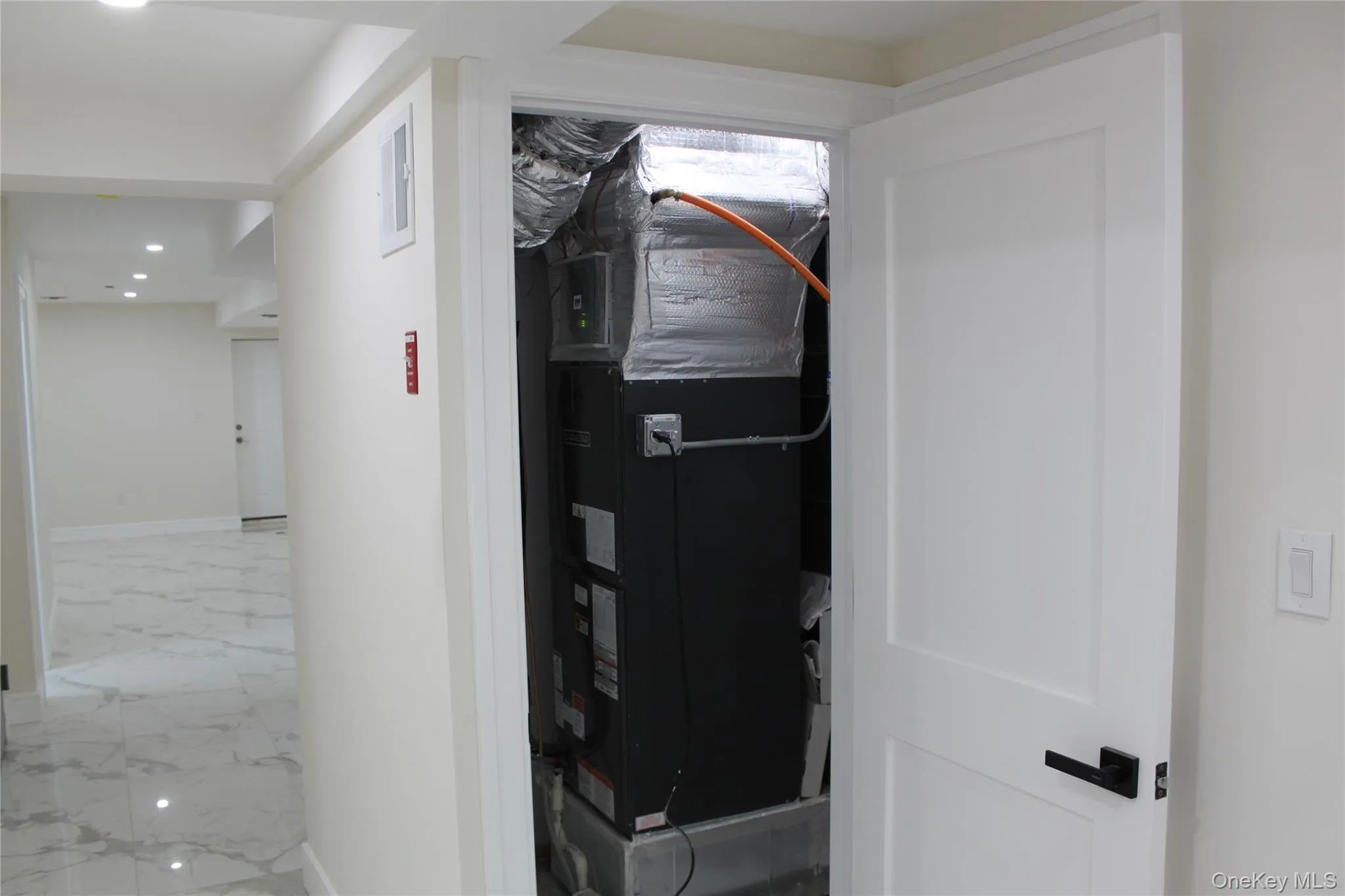 14516 106th Avenue, New York, NY, 6 Bedrooms Bedrooms, 14 Rooms Rooms,5 BathroomsBathrooms,Residential,For Rent,106th,0,1049444 14516 106th Avenue, New York, NY, 6 Bedrooms Bedrooms, 14 Rooms Rooms,5 BathroomsBathrooms,Residential,For Rent,106th,0,1049444