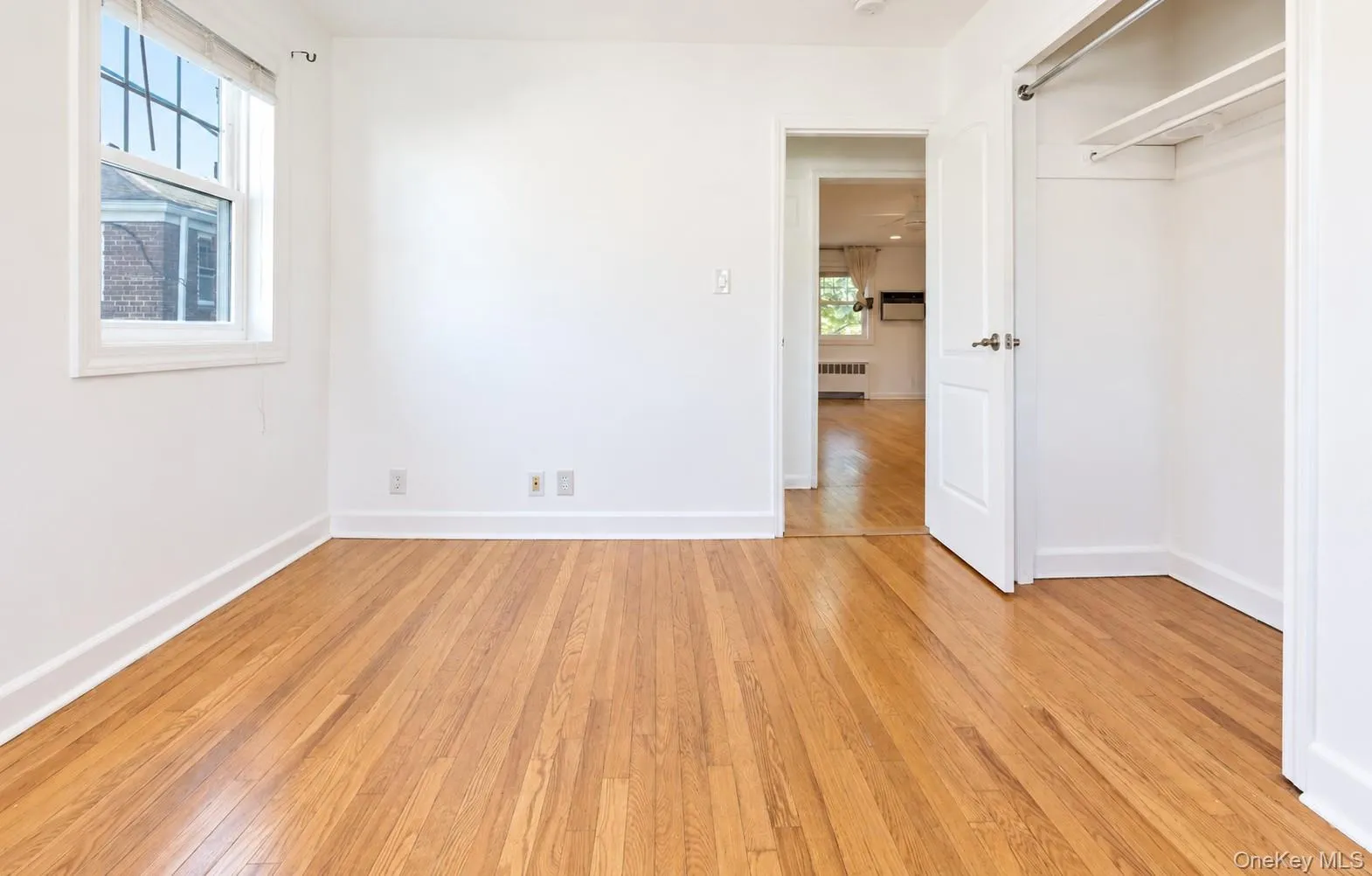22630 Kingsbury Avenue, New York, NY, 2 Bedrooms Bedrooms, 5 Rooms Rooms,1 BathroomBathrooms,Residential,For Rent,Kingsbury,0,1049446 22630 Kingsbury Avenue, New York, NY, 2 Bedrooms Bedrooms, 5 Rooms Rooms,1 BathroomBathrooms,Residential,For Rent,Kingsbury,0,1049446