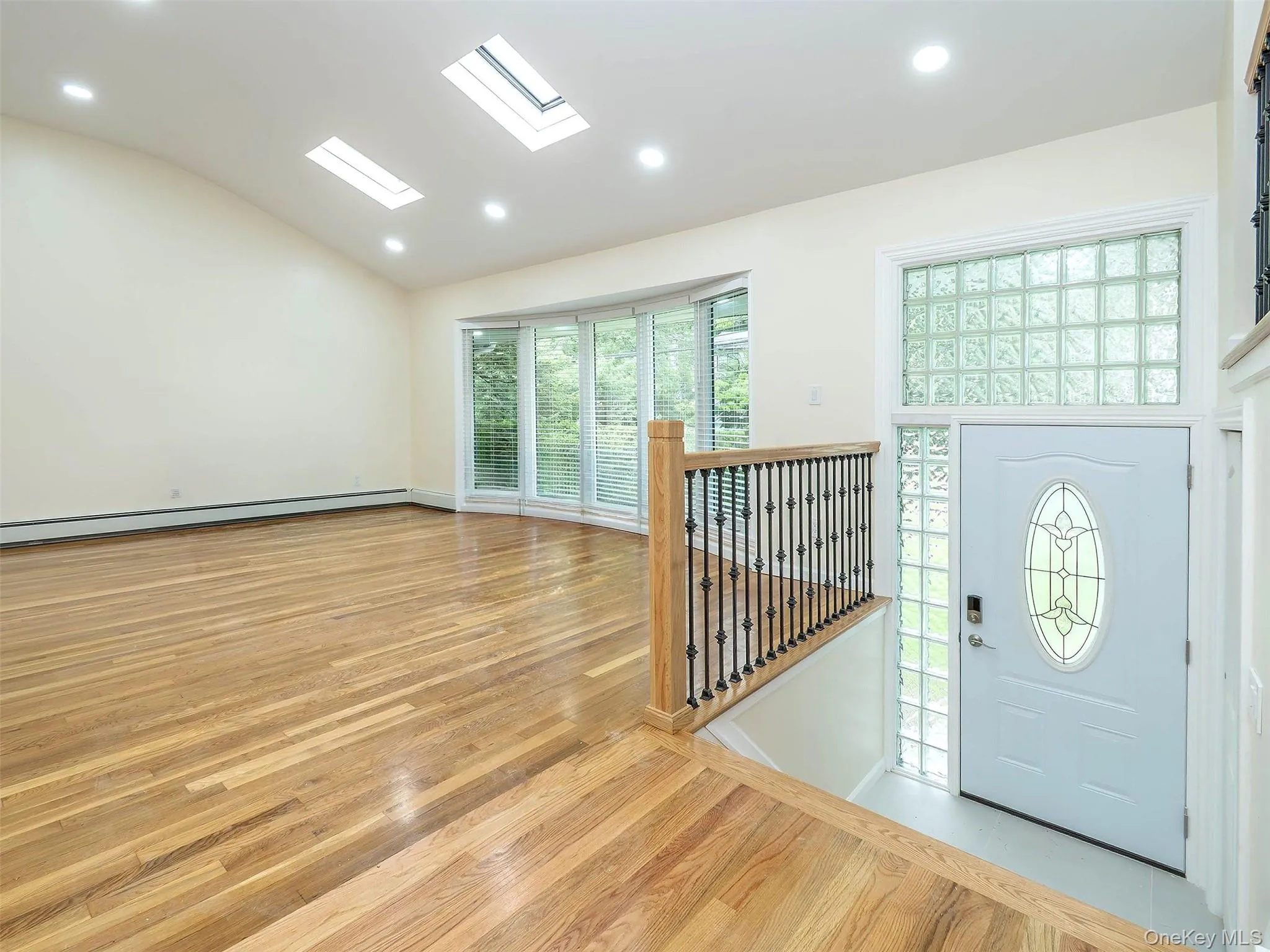 57 Sandy Hollow Road, North Hempstead, NY, 4 Bedrooms Bedrooms, 9 Rooms Rooms,3 BathroomsBathrooms,Residential Lease,For Rent,Sandy Hollow,0,1049456 57 Sandy Hollow Road, North Hempstead, NY, 4 Bedrooms Bedrooms, 9 Rooms Rooms,3 BathroomsBathrooms,Residential Lease,For Rent,Sandy Hollow,0,1049456