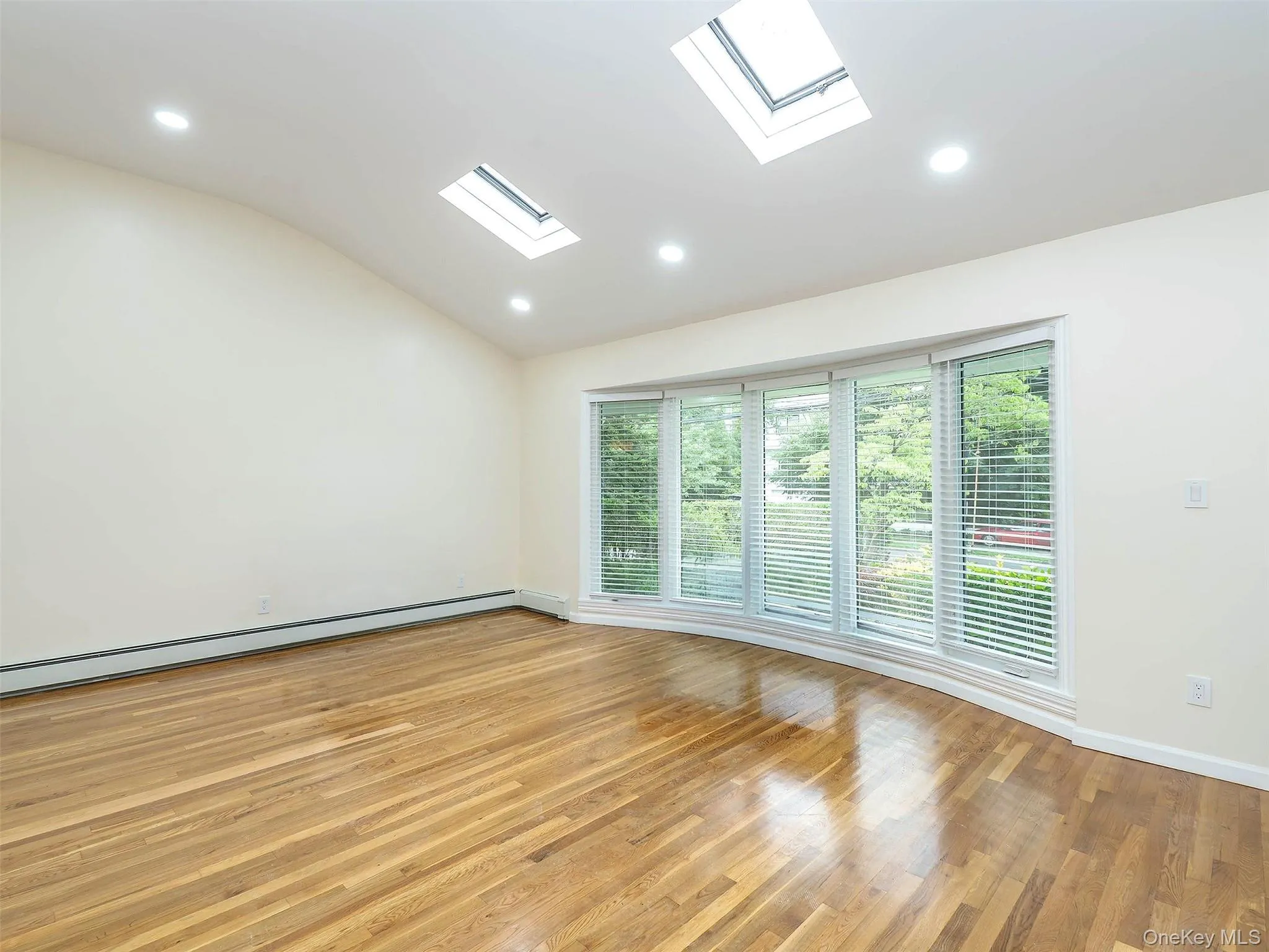 57 Sandy Hollow Road, North Hempstead, NY, 4 Bedrooms Bedrooms, 9 Rooms Rooms,3 BathroomsBathrooms,Residential Lease,For Rent,Sandy Hollow,0,1049456 57 Sandy Hollow Road, North Hempstead, NY, 4 Bedrooms Bedrooms, 9 Rooms Rooms,3 BathroomsBathrooms,Residential Lease,For Rent,Sandy Hollow,0,1049456