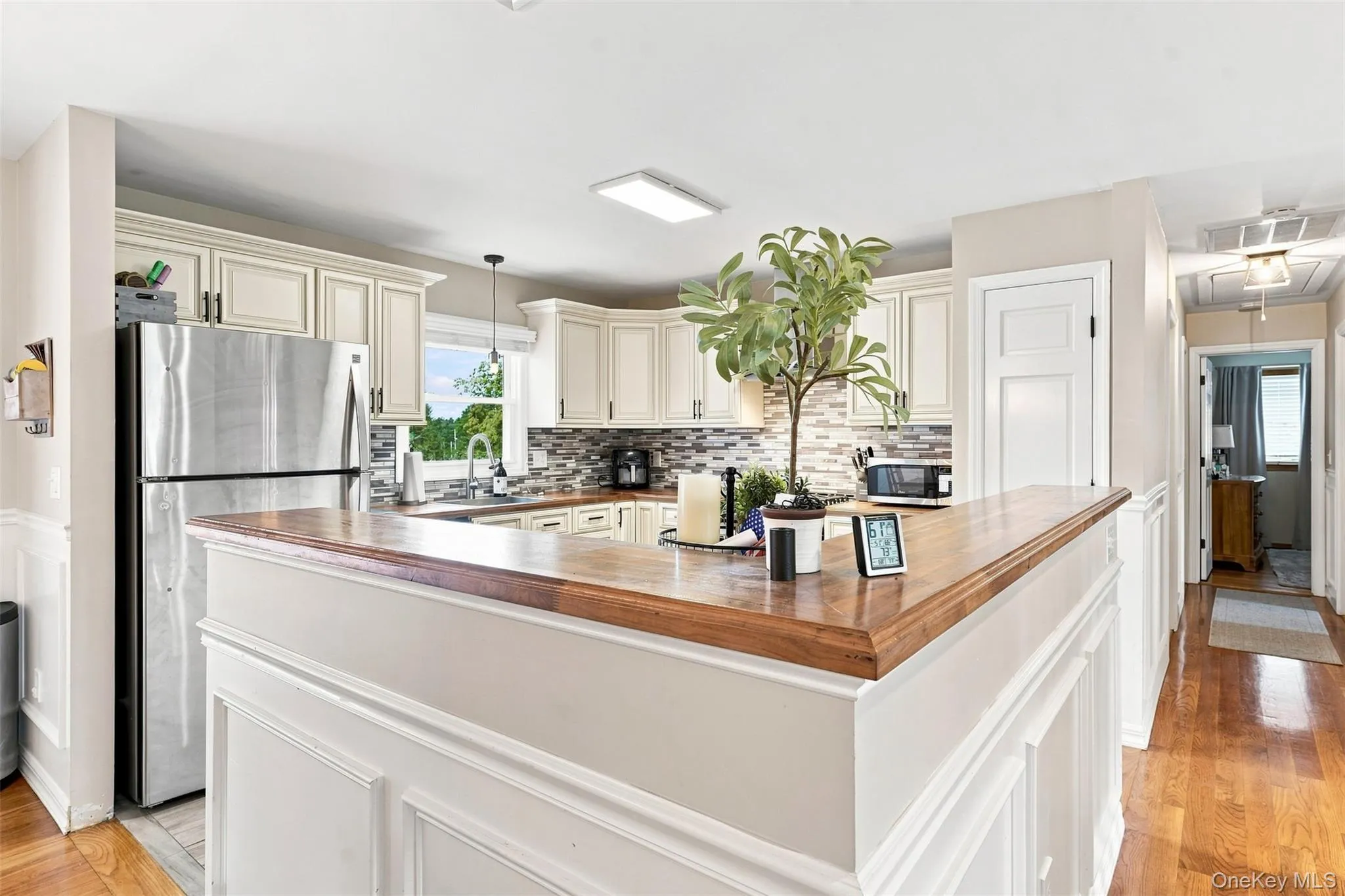 4 Aspen Court, Wappinger, NY, 3 Bedrooms Bedrooms, 6 Rooms Rooms,1 BathroomBathrooms,Residential,For Rent,Aspen,0,1049463 4 Aspen Court, Wappinger, NY, 3 Bedrooms Bedrooms, 6 Rooms Rooms,1 BathroomBathrooms,Residential,For Rent,Aspen,0,1049463
