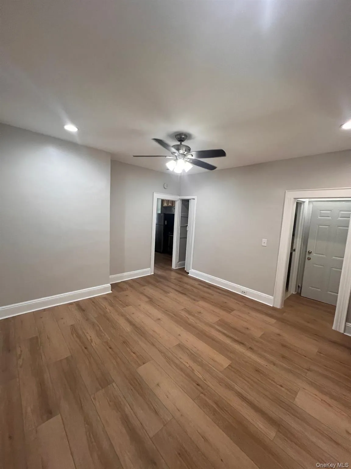 8125 Liberty Avenue, New York, NY, 2 Bedrooms Bedrooms, 5 Rooms Rooms,1 BathroomBathrooms,Residential Lease,For Rent,Liberty,0,1049469 8125 Liberty Avenue, New York, NY, 2 Bedrooms Bedrooms, 5 Rooms Rooms,1 BathroomBathrooms,Residential Lease,For Rent,Liberty,0,1049469