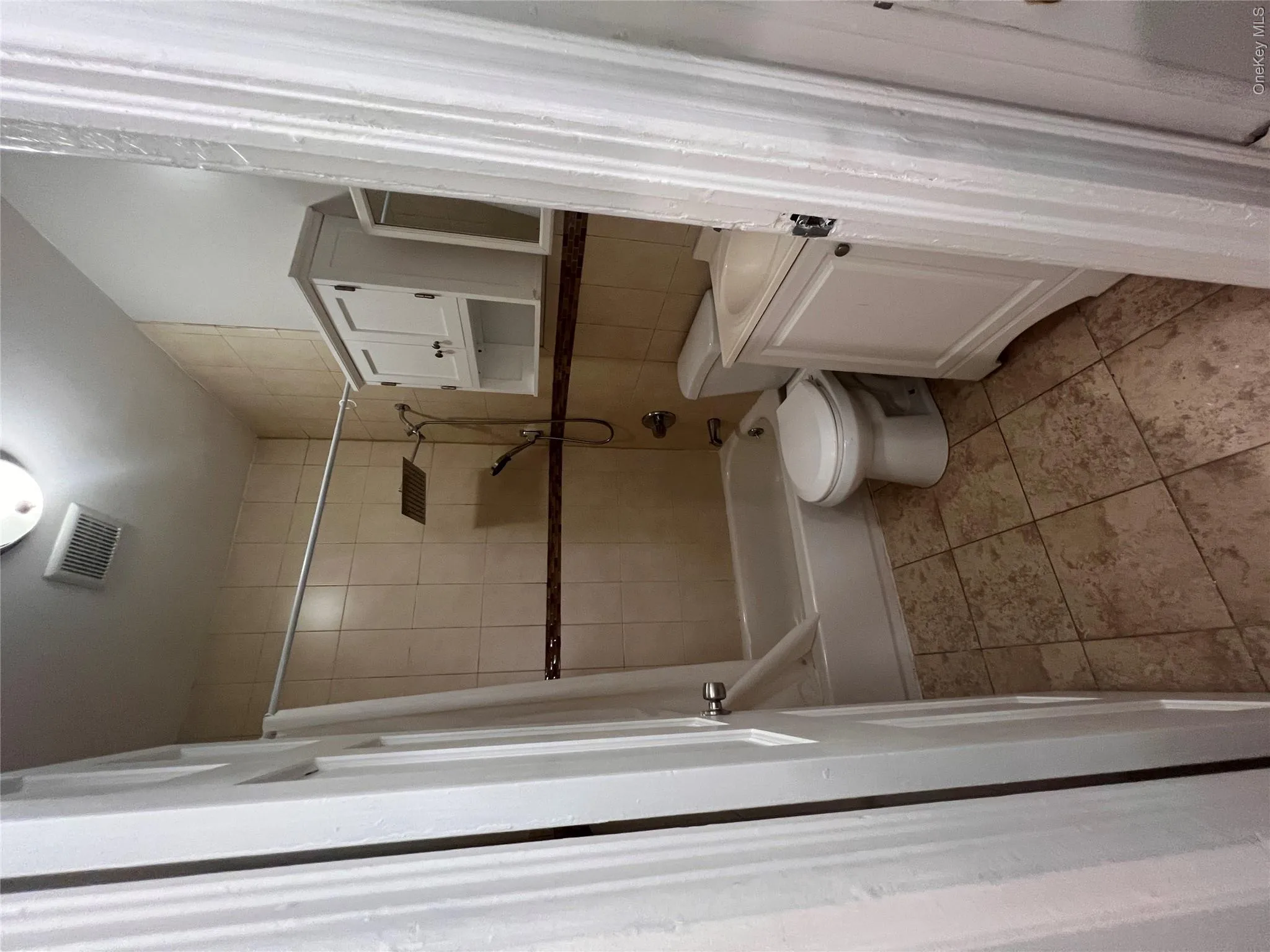 8125 Liberty Avenue, New York, NY, 2 Bedrooms Bedrooms, 5 Rooms Rooms,1 BathroomBathrooms,Residential Lease,For Rent,Liberty,0,1049469 8125 Liberty Avenue, New York, NY, 2 Bedrooms Bedrooms, 5 Rooms Rooms,1 BathroomBathrooms,Residential Lease,For Rent,Liberty,0,1049469