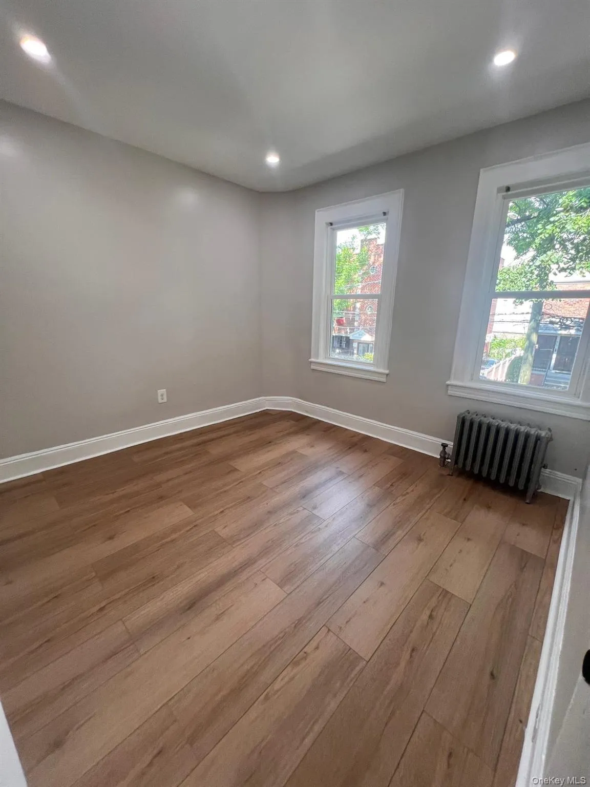 8125 Liberty Avenue, New York, NY, 2 Bedrooms Bedrooms, 5 Rooms Rooms,1 BathroomBathrooms,Residential Lease,For Rent,Liberty,0,1049469 8125 Liberty Avenue, New York, NY, 2 Bedrooms Bedrooms, 5 Rooms Rooms,1 BathroomBathrooms,Residential Lease,For Rent,Liberty,0,1049469