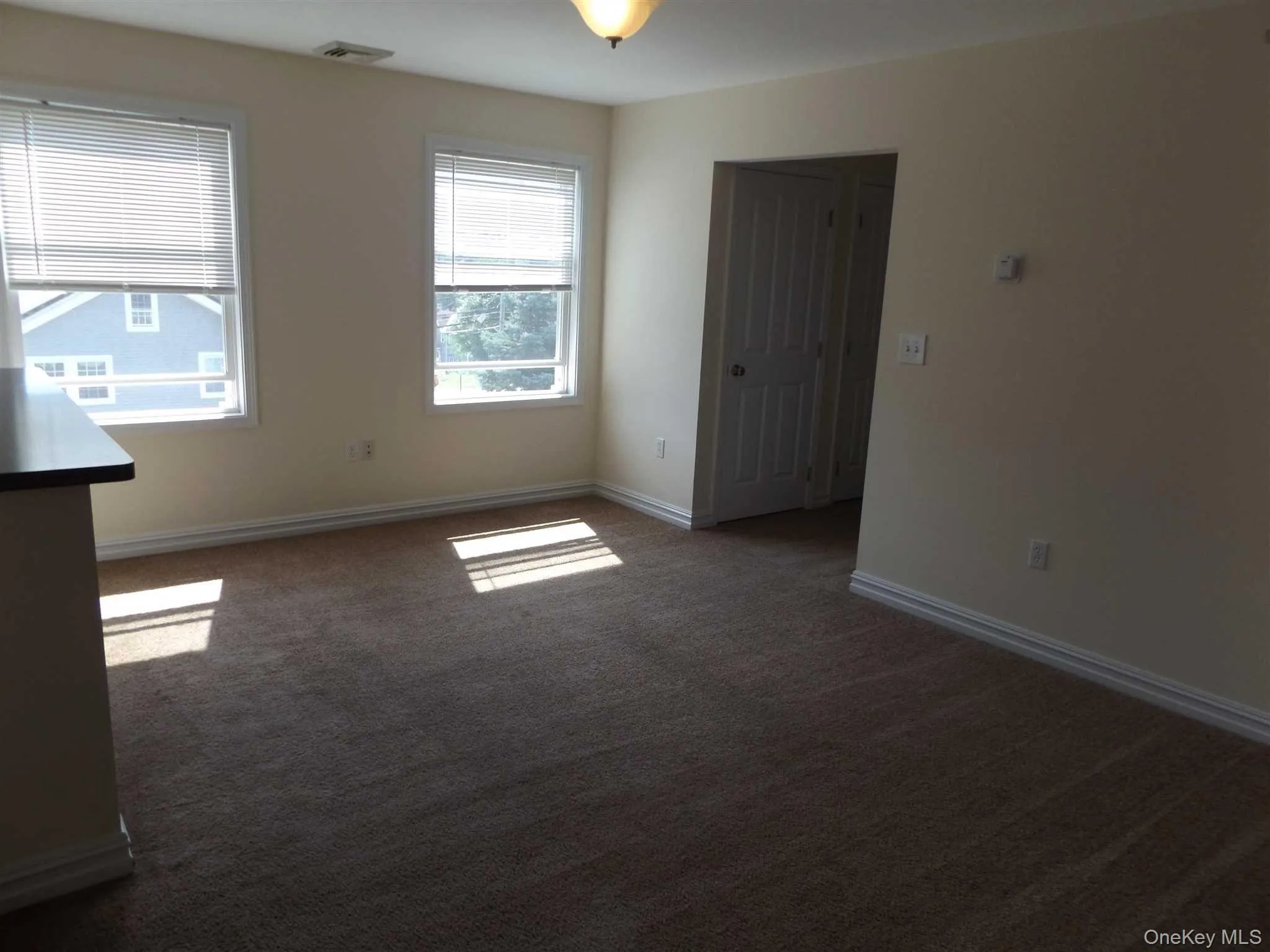 4 STATE Street, Beacon, NY, 1 Bedroom Bedrooms, 4 Room Rooms,1 BathroomBathrooms,Residential Lease,For Rent,STATE,0,1049470 4 STATE Street, Beacon, NY, 1 Bedroom Bedrooms, 4 Room Rooms,1 BathroomBathrooms,Residential Lease,For Rent,STATE,0,1049470