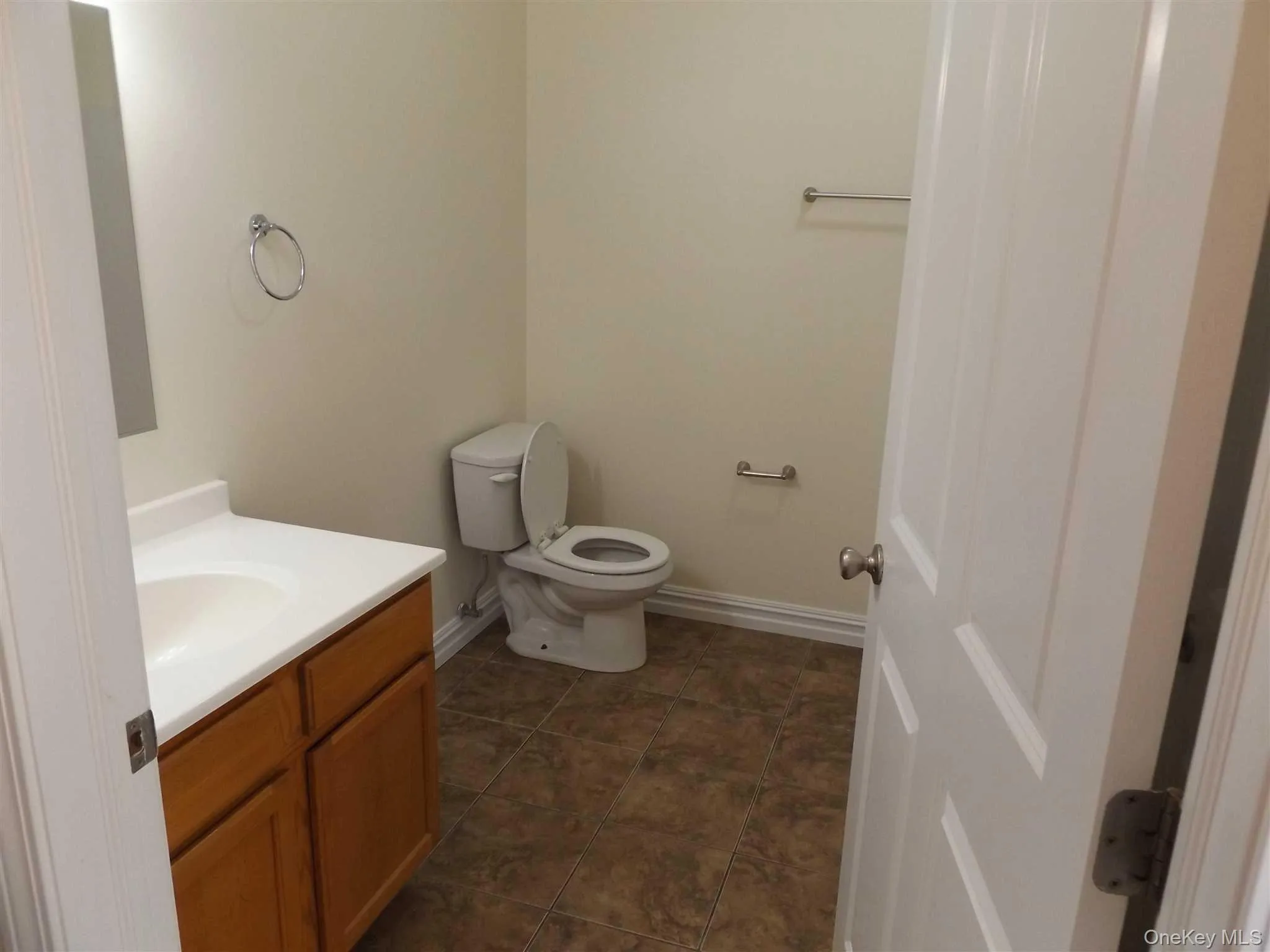 4 STATE Street, Beacon, NY, 1 Bedroom Bedrooms, 4 Room Rooms,1 BathroomBathrooms,Residential Lease,For Rent,STATE,0,1049470 4 STATE Street, Beacon, NY, 1 Bedroom Bedrooms, 4 Room Rooms,1 BathroomBathrooms,Residential Lease,For Rent,STATE,0,1049470