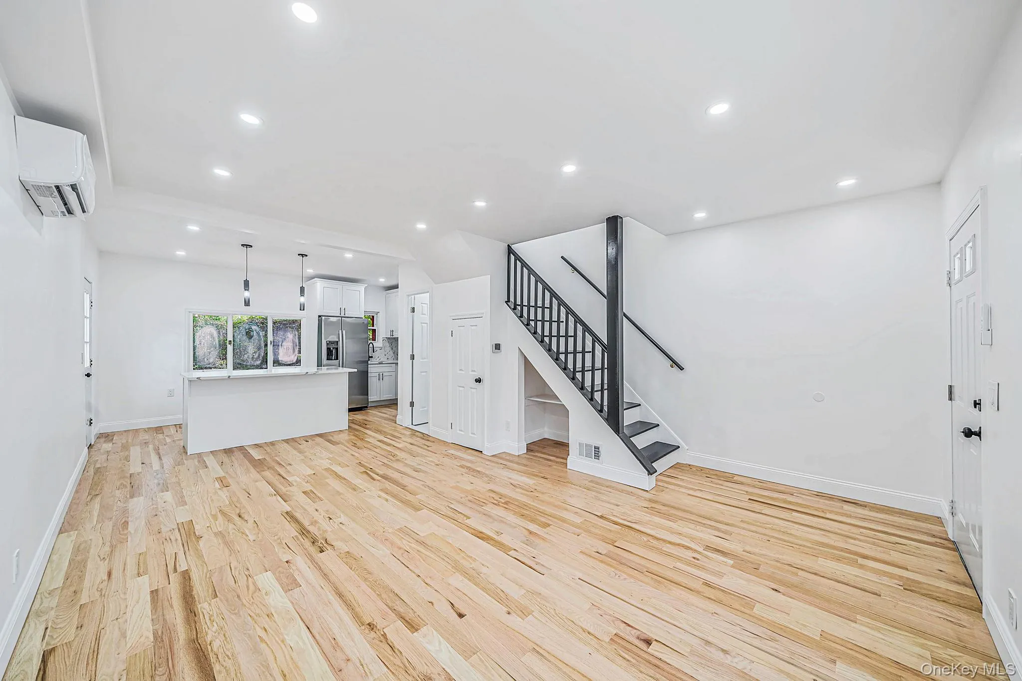 123 Denton Street, Brookhaven, NY, 2 Bedrooms Bedrooms, 5 Rooms Rooms,1 BathroomBathrooms,Residential,For Rent,Denton,0,1049472 123 Denton Street, Brookhaven, NY, 2 Bedrooms Bedrooms, 5 Rooms Rooms,1 BathroomBathrooms,Residential,For Rent,Denton,0,1049472