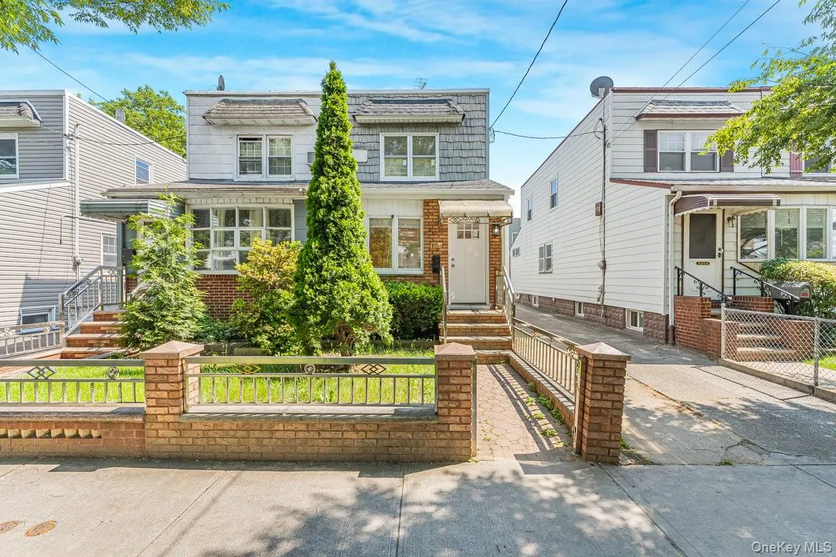 5206 Avenue M, New York, NY, 3 Bedrooms Bedrooms, 7 Rooms Rooms,2 BathroomsBathrooms,Residential,For Rent,Avenue M,0,1049473 5206 Avenue M, New York, NY, 3 Bedrooms Bedrooms, 7 Rooms Rooms,2 BathroomsBathrooms,Residential,For Rent,Avenue M,0,1049473