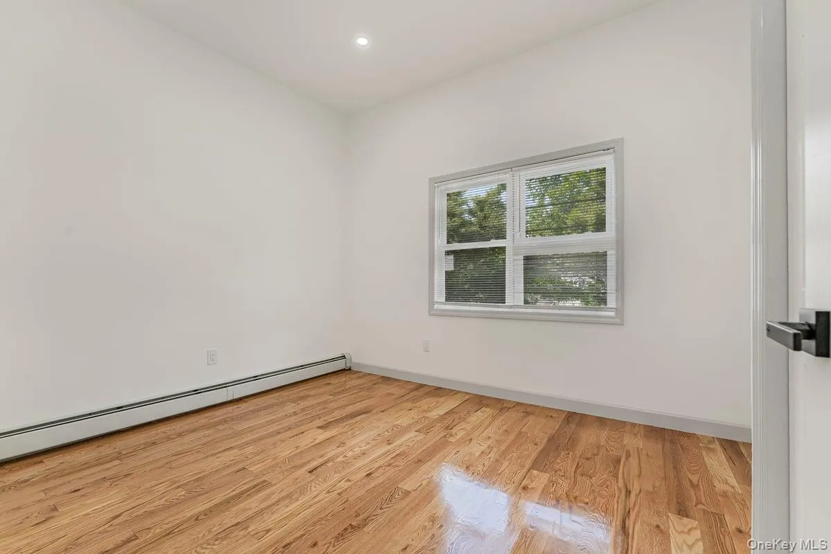5206 Avenue M, New York, NY, 3 Bedrooms Bedrooms, 7 Rooms Rooms,2 BathroomsBathrooms,Residential,For Rent,Avenue M,0,1049473 5206 Avenue M, New York, NY, 3 Bedrooms Bedrooms, 7 Rooms Rooms,2 BathroomsBathrooms,Residential,For Rent,Avenue M,0,1049473