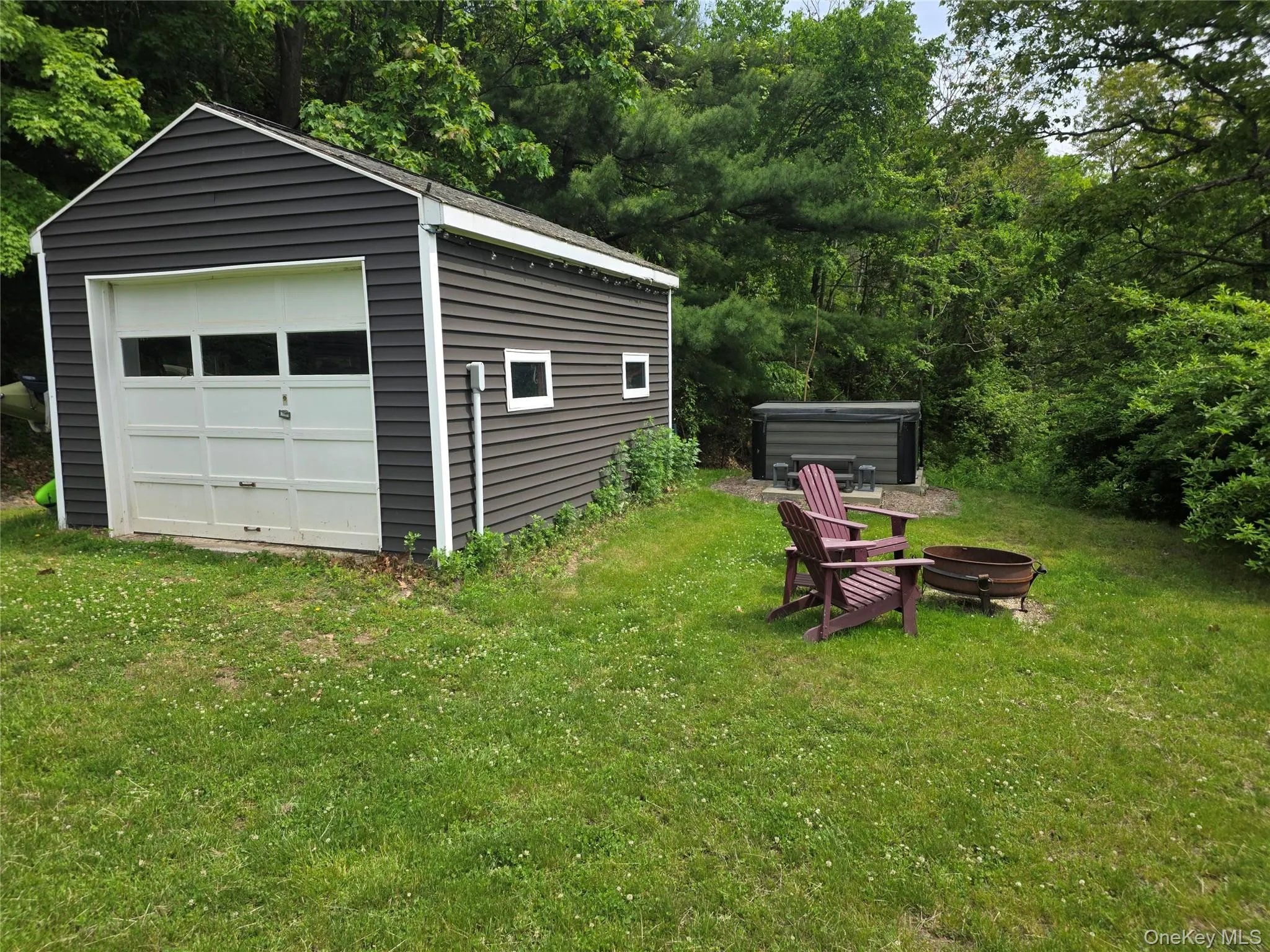 559 Lake Road, Pine Plains, NY, 2 Bedrooms Bedrooms, 7 Rooms Rooms,2 BathroomsBathrooms,Residential,For Rent,Lake,0,1049475 559 Lake Road, Pine Plains, NY, 2 Bedrooms Bedrooms, 7 Rooms Rooms,2 BathroomsBathrooms,Residential,For Rent,Lake,0,1049475