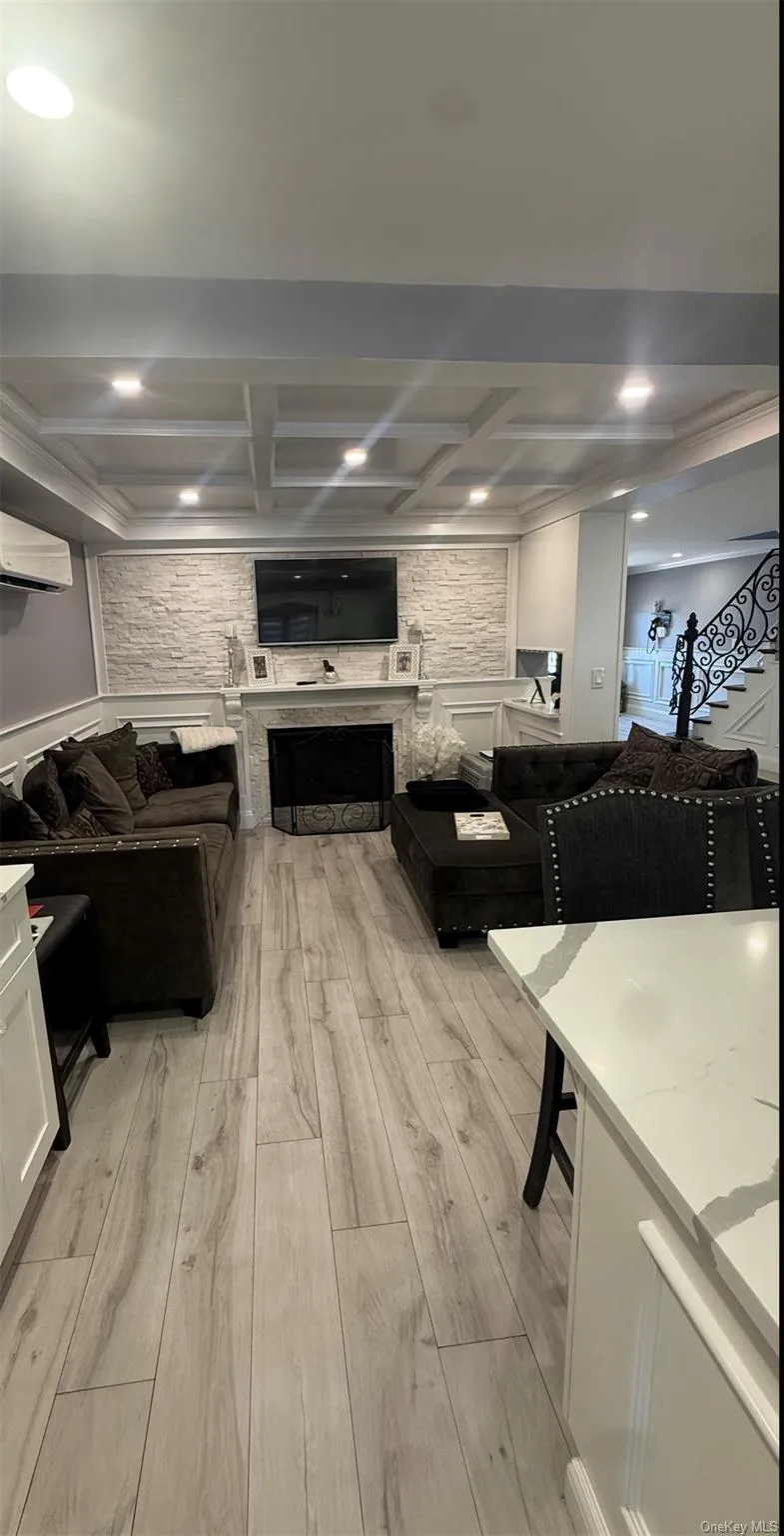 16027 83rd Street, New York, NY, 4 Bedrooms Bedrooms, 10 Rooms Rooms,3 BathroomsBathrooms,Residential,For Rent,83rd,0,1049478 16027 83rd Street, New York, NY, 4 Bedrooms Bedrooms, 10 Rooms Rooms,3 BathroomsBathrooms,Residential,For Rent,83rd,0,1049478