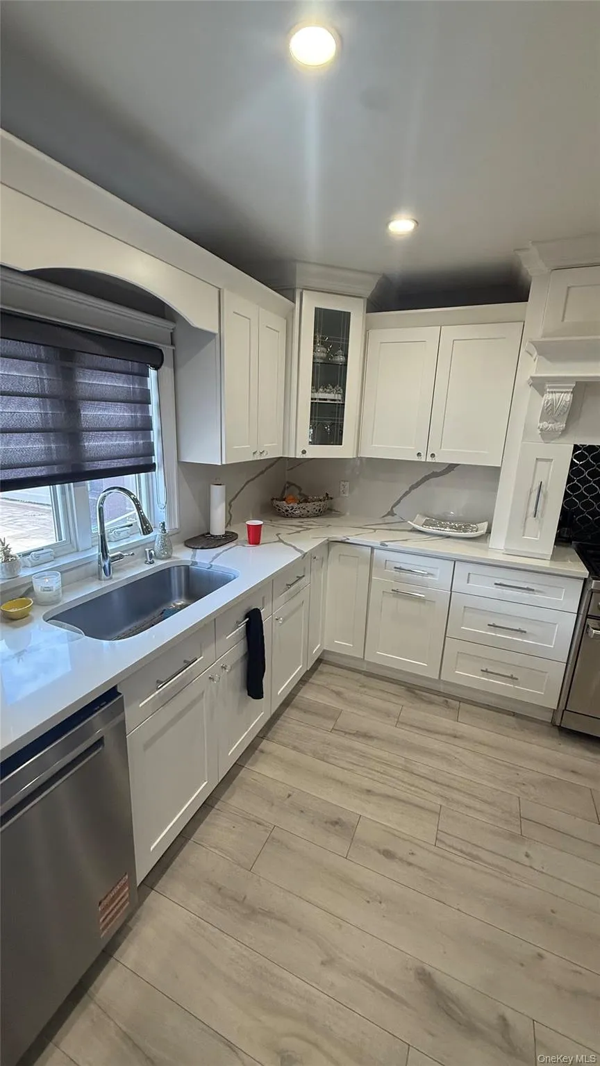 16027 83rd Street, New York, NY, 4 Bedrooms Bedrooms, 10 Rooms Rooms,3 BathroomsBathrooms,Residential,For Rent,83rd,0,1049478 16027 83rd Street, New York, NY, 4 Bedrooms Bedrooms, 10 Rooms Rooms,3 BathroomsBathrooms,Residential,For Rent,83rd,0,1049478