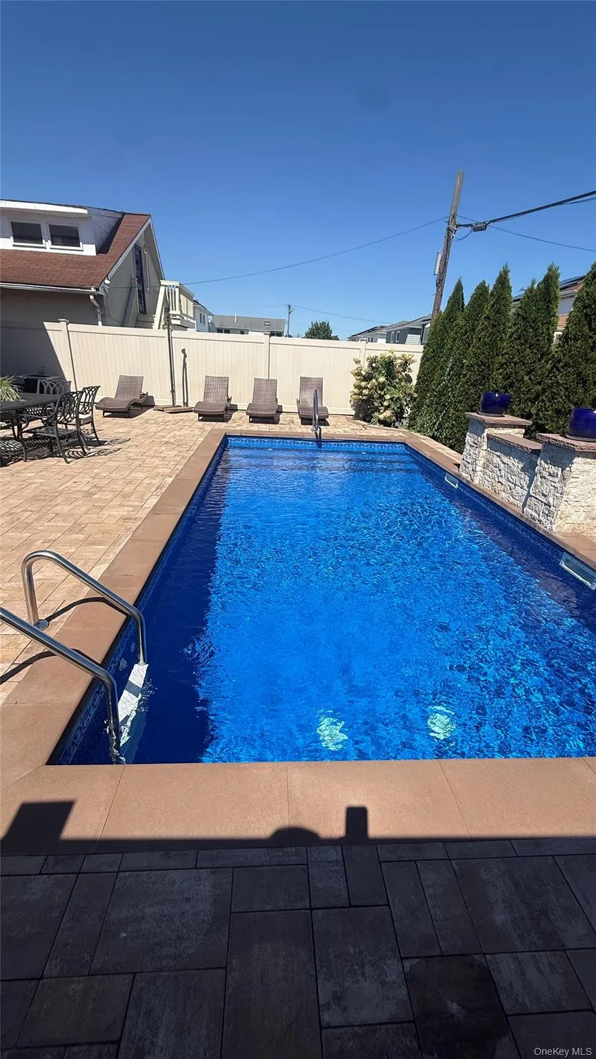 16027 83rd Street, New York, NY, 4 Bedrooms Bedrooms, 10 Rooms Rooms,3 BathroomsBathrooms,Residential,For Rent,83rd,0,1049478 16027 83rd Street, New York, NY, 4 Bedrooms Bedrooms, 10 Rooms Rooms,3 BathroomsBathrooms,Residential,For Rent,83rd,0,1049478