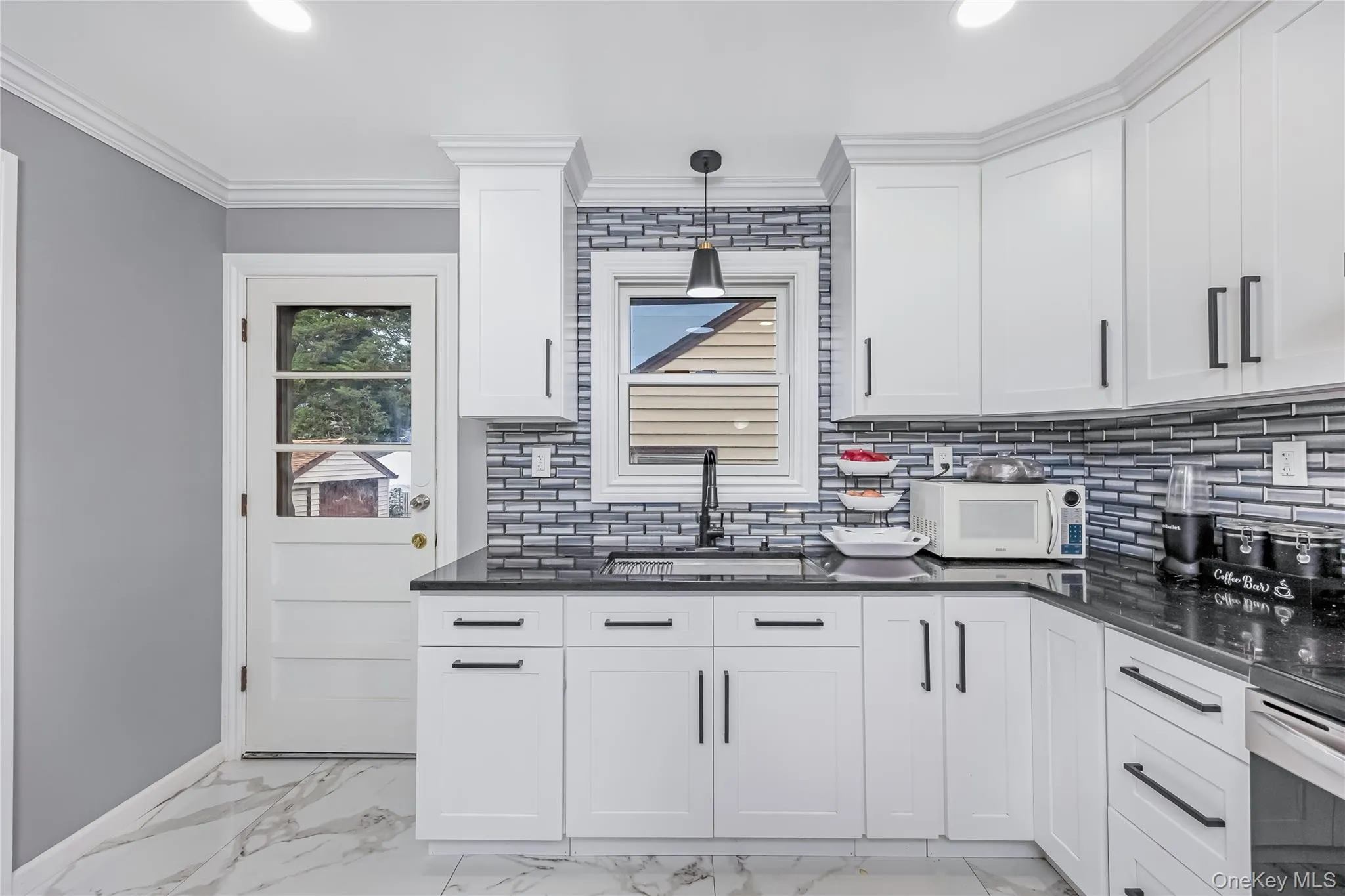 150 Holly Avenue, Hempstead, NY, 3 Bedrooms Bedrooms, 6 Rooms Rooms,2 BathroomsBathrooms,Residential,For Rent,Holly,0,1049480 150 Holly Avenue, Hempstead, NY, 3 Bedrooms Bedrooms, 6 Rooms Rooms,2 BathroomsBathrooms,Residential,For Rent,Holly,0,1049480