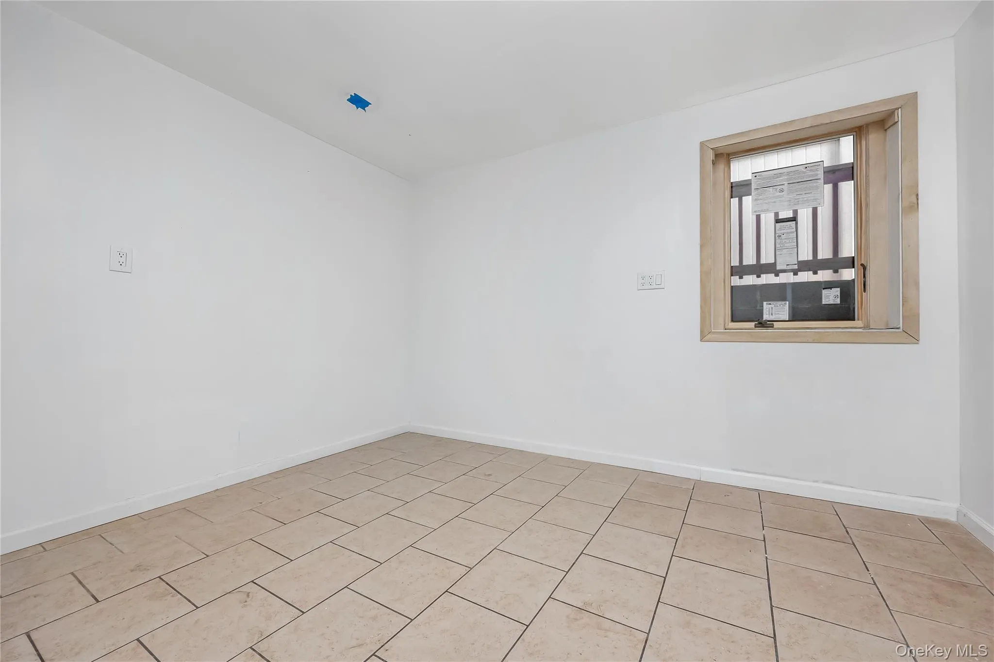 150 Holly Avenue, Hempstead, NY, 3 Bedrooms Bedrooms, 6 Rooms Rooms,2 BathroomsBathrooms,Residential,For Rent,Holly,0,1049480 150 Holly Avenue, Hempstead, NY, 3 Bedrooms Bedrooms, 6 Rooms Rooms,2 BathroomsBathrooms,Residential,For Rent,Holly,0,1049480