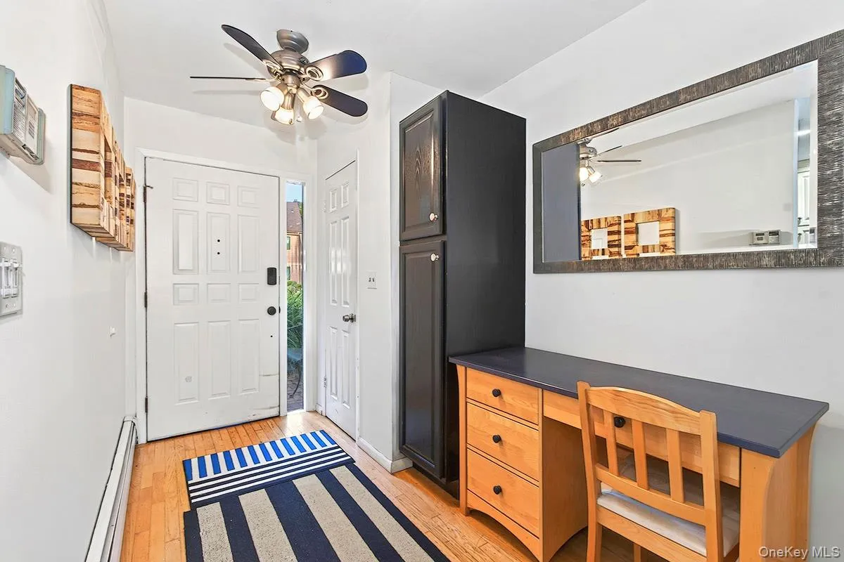 246 Treetop Crescent, Rye Town, NY, 2 Bedrooms Bedrooms, 5 Rooms Rooms,2 BathroomsBathrooms,Residential,For Rent,Treetop,0,1049483 246 Treetop Crescent, Rye Town, NY, 2 Bedrooms Bedrooms, 5 Rooms Rooms,2 BathroomsBathrooms,Residential,For Rent,Treetop,0,1049483
