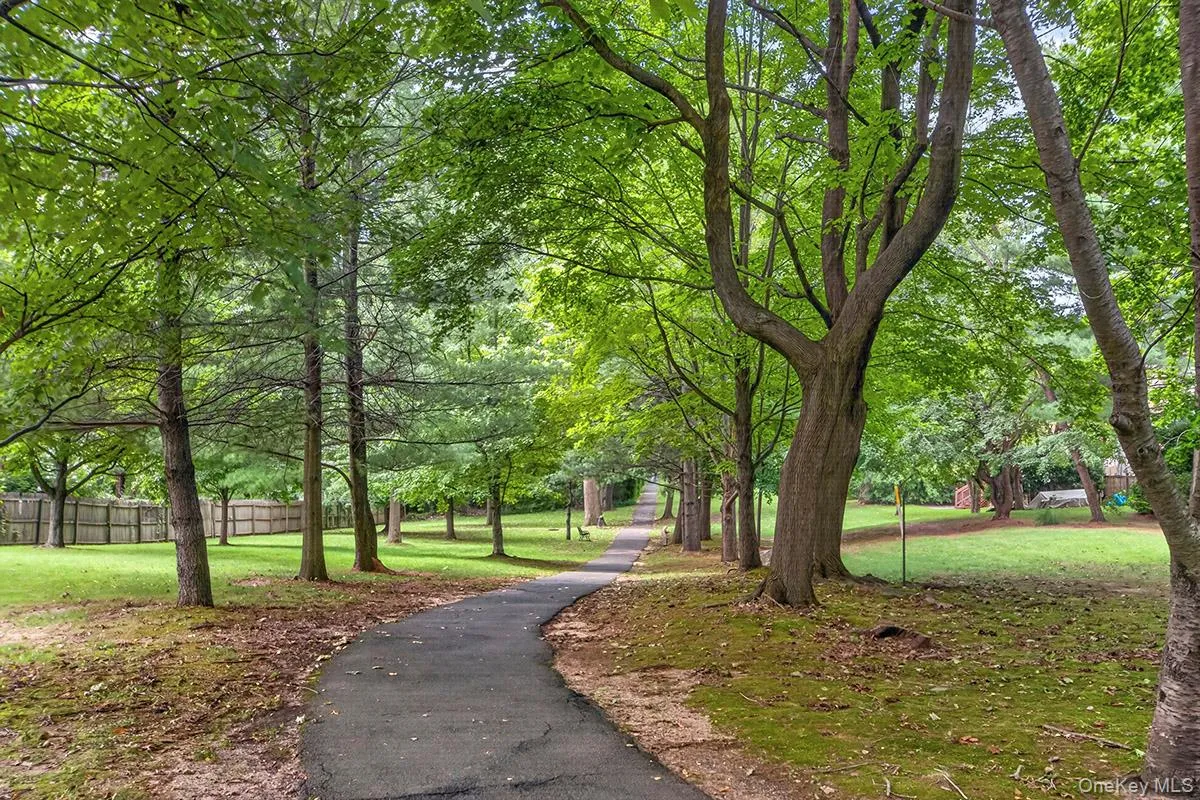 246 Treetop Crescent, Rye Town, NY, 2 Bedrooms Bedrooms, 5 Rooms Rooms,2 BathroomsBathrooms,Residential,For Rent,Treetop,0,1049483 246 Treetop Crescent, Rye Town, NY, 2 Bedrooms Bedrooms, 5 Rooms Rooms,2 BathroomsBathrooms,Residential,For Rent,Treetop,0,1049483