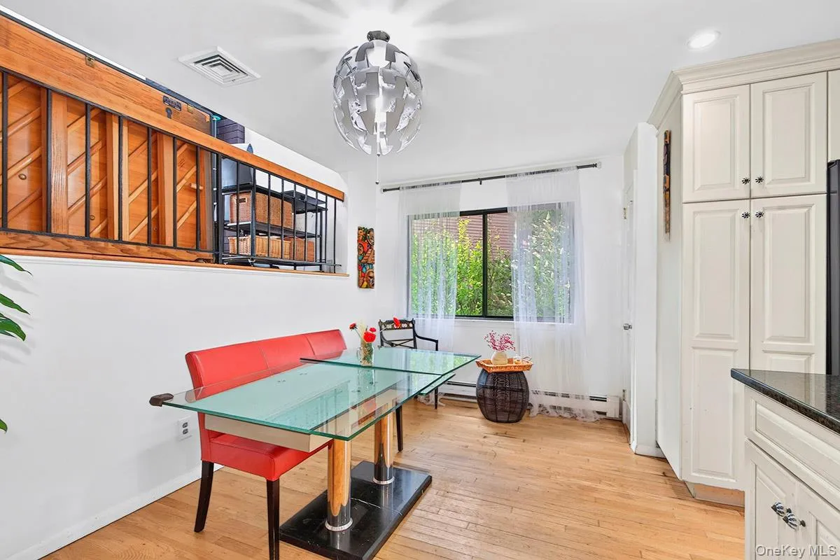 246 Treetop Crescent, Rye Town, NY, 2 Bedrooms Bedrooms, 5 Rooms Rooms,2 BathroomsBathrooms,Residential,For Rent,Treetop,0,1049483 246 Treetop Crescent, Rye Town, NY, 2 Bedrooms Bedrooms, 5 Rooms Rooms,2 BathroomsBathrooms,Residential,For Rent,Treetop,0,1049483