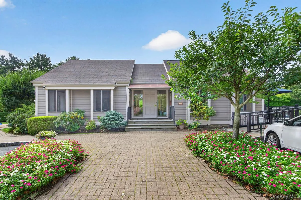 246 Treetop Crescent, Rye Town, NY, 2 Bedrooms Bedrooms, 5 Rooms Rooms,2 BathroomsBathrooms,Residential,For Rent,Treetop,0,1049483 246 Treetop Crescent, Rye Town, NY, 2 Bedrooms Bedrooms, 5 Rooms Rooms,2 BathroomsBathrooms,Residential,For Rent,Treetop,0,1049483