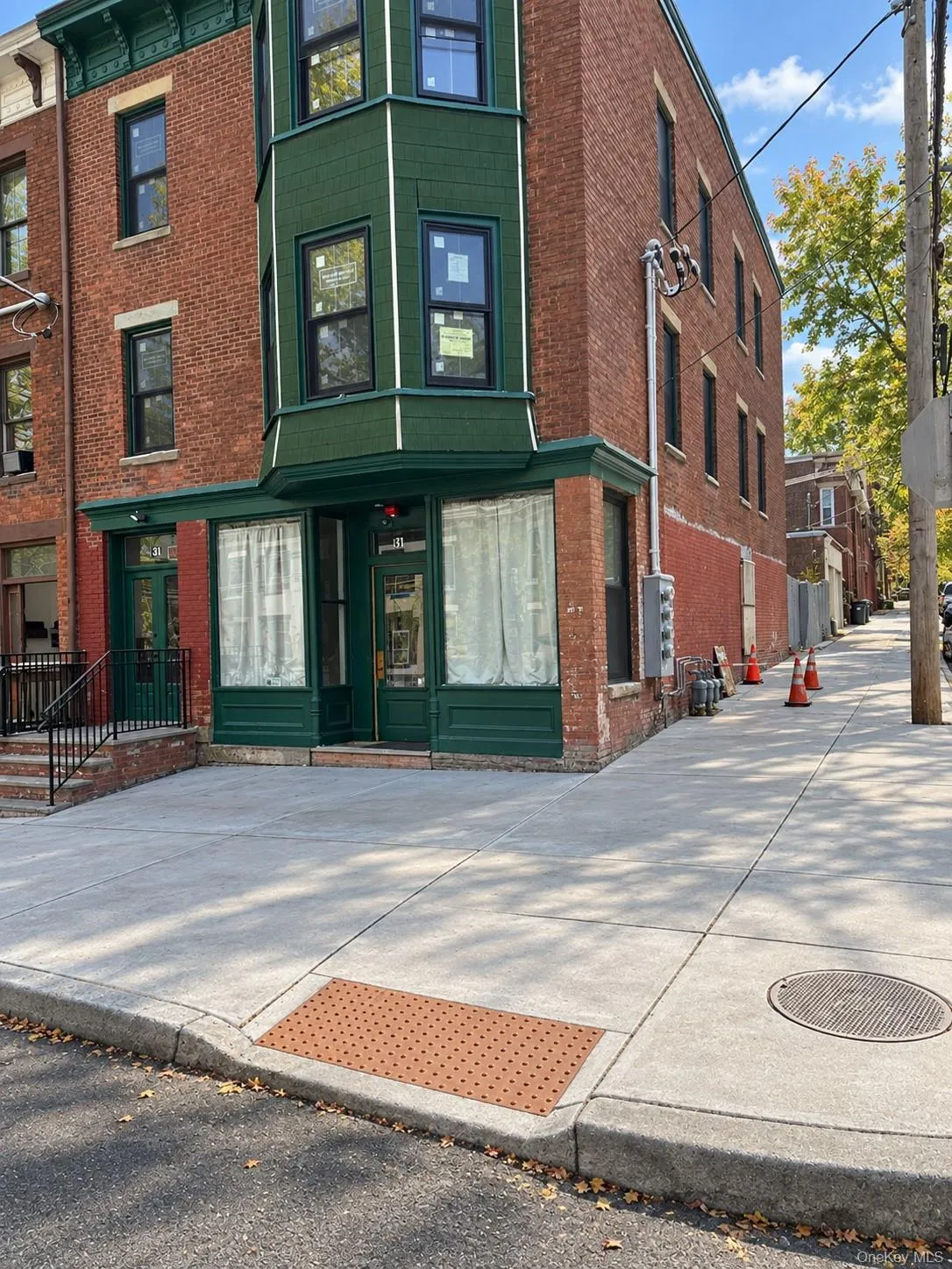 31 Benkard Avenue, Newburgh (city), NY, 4 Bedrooms Bedrooms, 7 Rooms Rooms,1 BathroomBathrooms,Residential Lease,For Rent,Benkard,0,1049484 31 Benkard Avenue, Newburgh (city), NY, 4 Bedrooms Bedrooms, 7 Rooms Rooms,1 BathroomBathrooms,Residential Lease,For Rent,Benkard,0,1049484