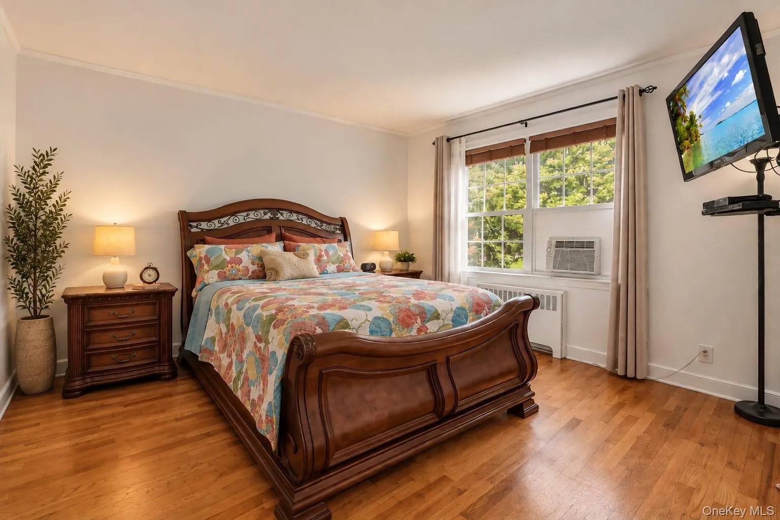 Bedroom Feature: Expansive Windows, Custom Closet, Hardwood Floors Bedroom Feature: Expansive Windows, Custom Closet, Hardwood Floors