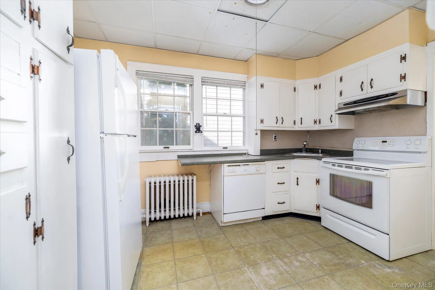 60 Ogston Terrace, Hempstead, NY, 3 Bedrooms Bedrooms, 7 Rooms Rooms,1 BathroomBathrooms,Residential,For Rent,Ogston,0,1049493 60 Ogston Terrace, Hempstead, NY, 3 Bedrooms Bedrooms, 7 Rooms Rooms,1 BathroomBathrooms,Residential,For Rent,Ogston,0,1049493