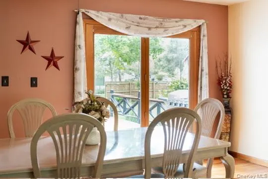 With entrance to deck With entrance to deck