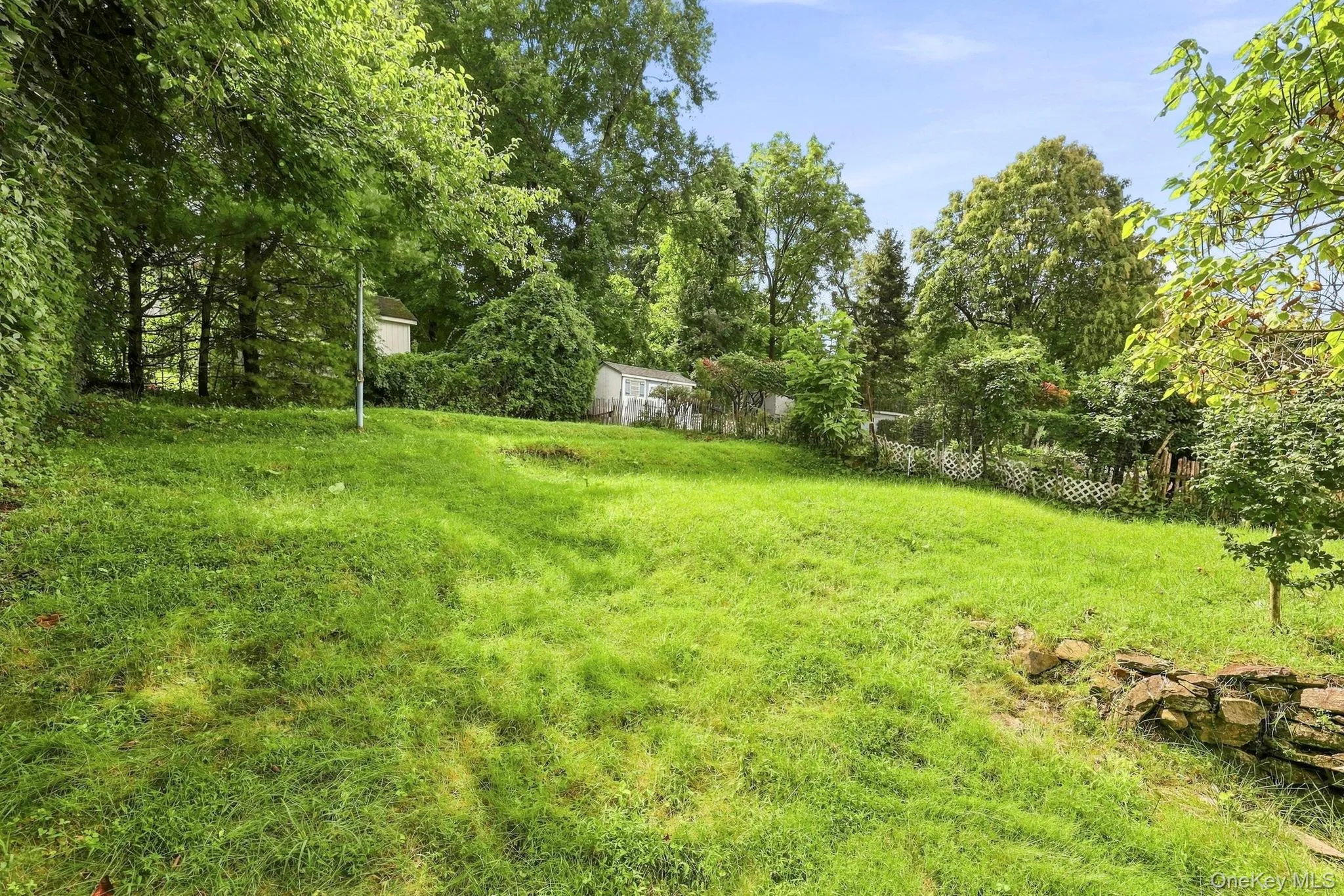 151 Babbitt Road, Bedford, NY, 2 Bedrooms Bedrooms, 6 Rooms Rooms,1 BathroomBathrooms,Residential,For Rent,Babbitt,0,1049500 151 Babbitt Road, Bedford, NY, 2 Bedrooms Bedrooms, 6 Rooms Rooms,1 BathroomBathrooms,Residential,For Rent,Babbitt,0,1049500