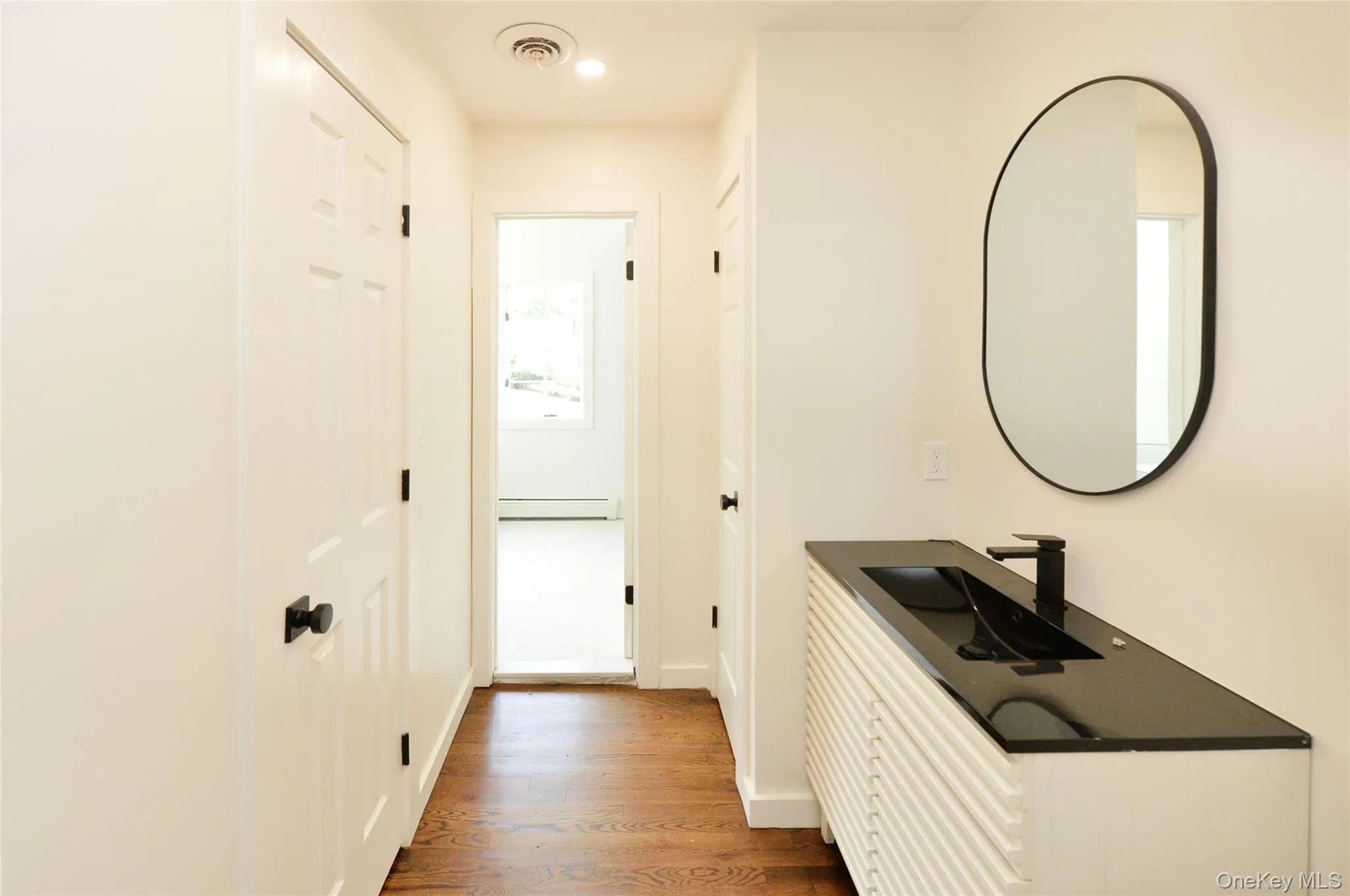 3 Lenni Lenape Court, Haverstraw, NY, 5 Bedrooms Bedrooms, 13 Rooms Rooms,3 BathroomsBathrooms,Residential,For Rent,Lenni Lenape,0,1049506 3 Lenni Lenape Court, Haverstraw, NY, 5 Bedrooms Bedrooms, 13 Rooms Rooms,3 BathroomsBathrooms,Residential,For Rent,Lenni Lenape,0,1049506