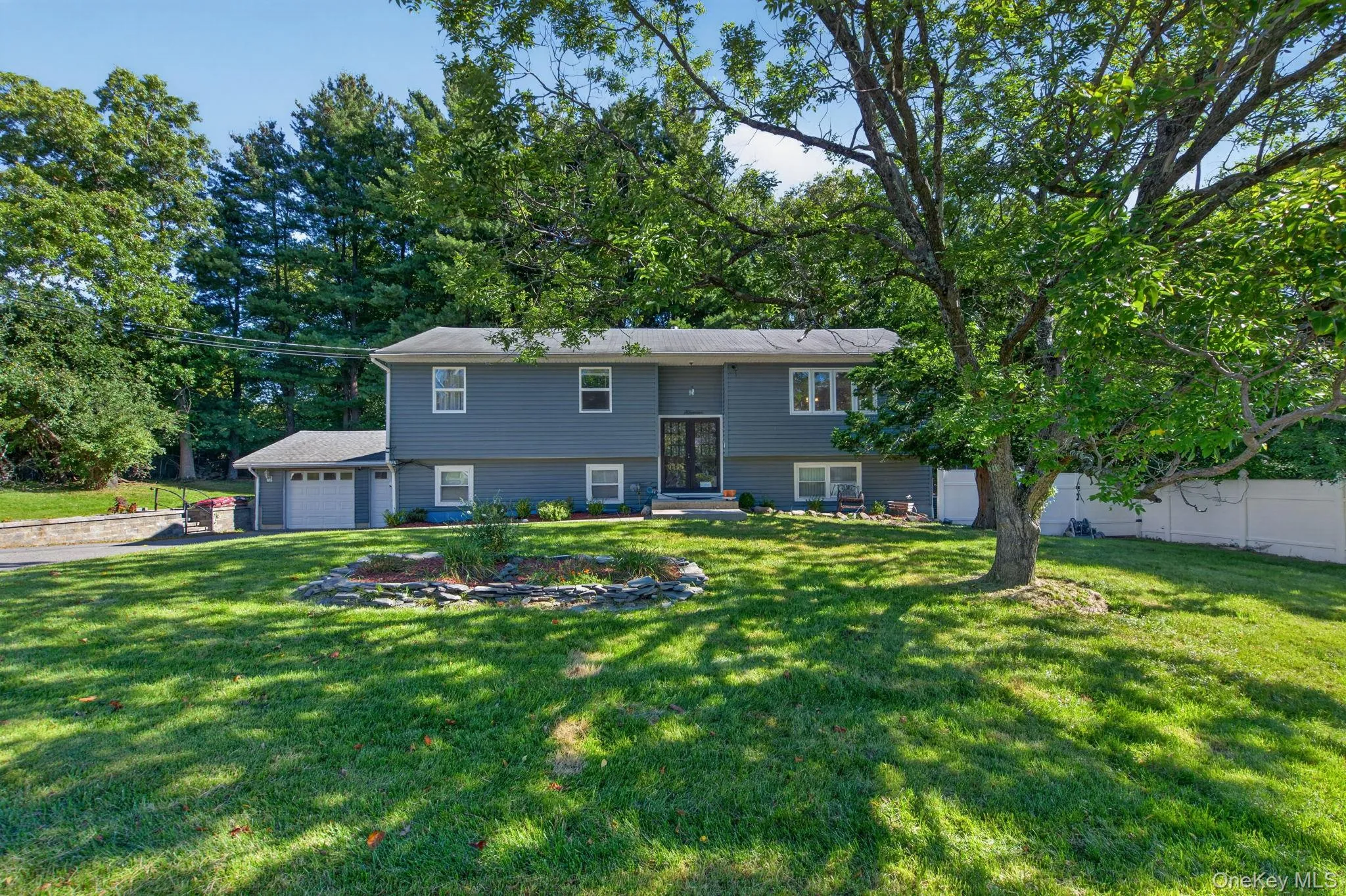 11 Amy Lane, Middletown, NY, 5 Bedrooms Bedrooms, 10 Rooms Rooms,4 BathroomsBathrooms,Residential,For Rent,Amy,0,1049513 11 Amy Lane, Middletown, NY, 5 Bedrooms Bedrooms, 10 Rooms Rooms,4 BathroomsBathrooms,Residential,For Rent,Amy,0,1049513