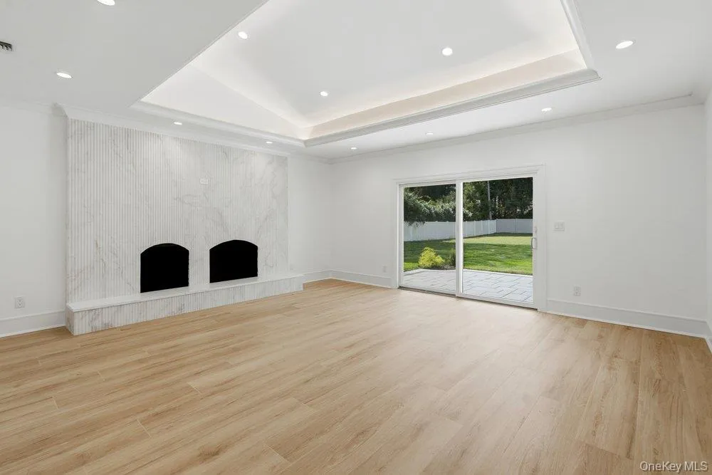 3 Aron Drive, Oyster Bay, NY, 4 Bedrooms Bedrooms, 10 Rooms Rooms,4 BathroomsBathrooms,Residential,For Rent,Aron,0,1049514 3 Aron Drive, Oyster Bay, NY, 4 Bedrooms Bedrooms, 10 Rooms Rooms,4 BathroomsBathrooms,Residential,For Rent,Aron,0,1049514