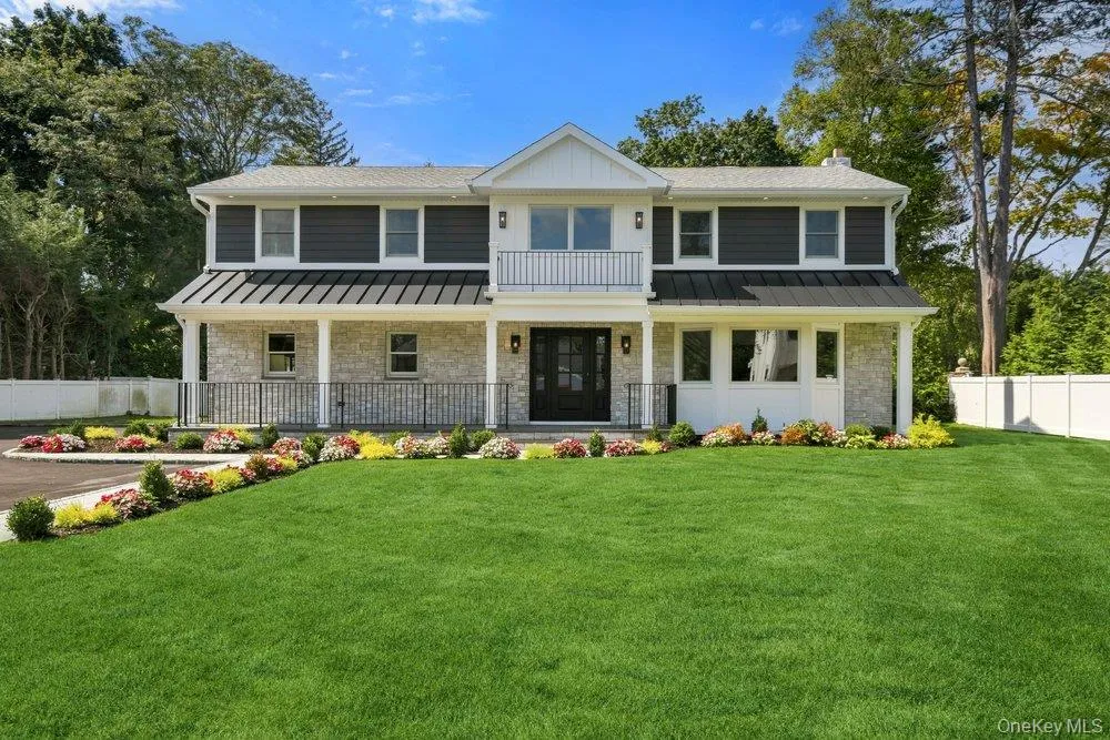 3 Aron Drive, Oyster Bay, NY, 4 Bedrooms Bedrooms, 10 Rooms Rooms,4 BathroomsBathrooms,Residential,For Rent,Aron,0,1049514 3 Aron Drive, Oyster Bay, NY, 4 Bedrooms Bedrooms, 10 Rooms Rooms,4 BathroomsBathrooms,Residential,For Rent,Aron,0,1049514