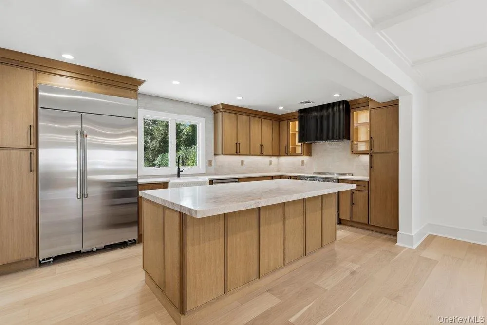 3 Aron Drive, Oyster Bay, NY, 4 Bedrooms Bedrooms, 10 Rooms Rooms,4 BathroomsBathrooms,Residential,For Rent,Aron,0,1049514 3 Aron Drive, Oyster Bay, NY, 4 Bedrooms Bedrooms, 10 Rooms Rooms,4 BathroomsBathrooms,Residential,For Rent,Aron,0,1049514
