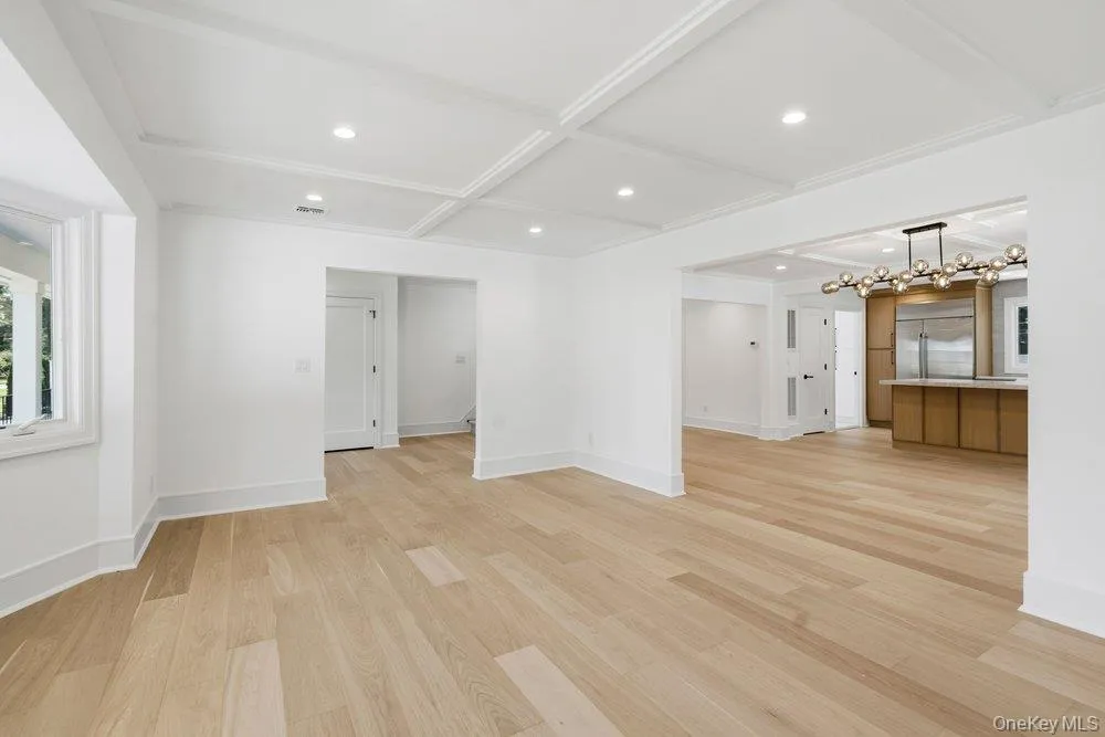3 Aron Drive, Oyster Bay, NY, 4 Bedrooms Bedrooms, 10 Rooms Rooms,4 BathroomsBathrooms,Residential,For Rent,Aron,0,1049514 3 Aron Drive, Oyster Bay, NY, 4 Bedrooms Bedrooms, 10 Rooms Rooms,4 BathroomsBathrooms,Residential,For Rent,Aron,0,1049514