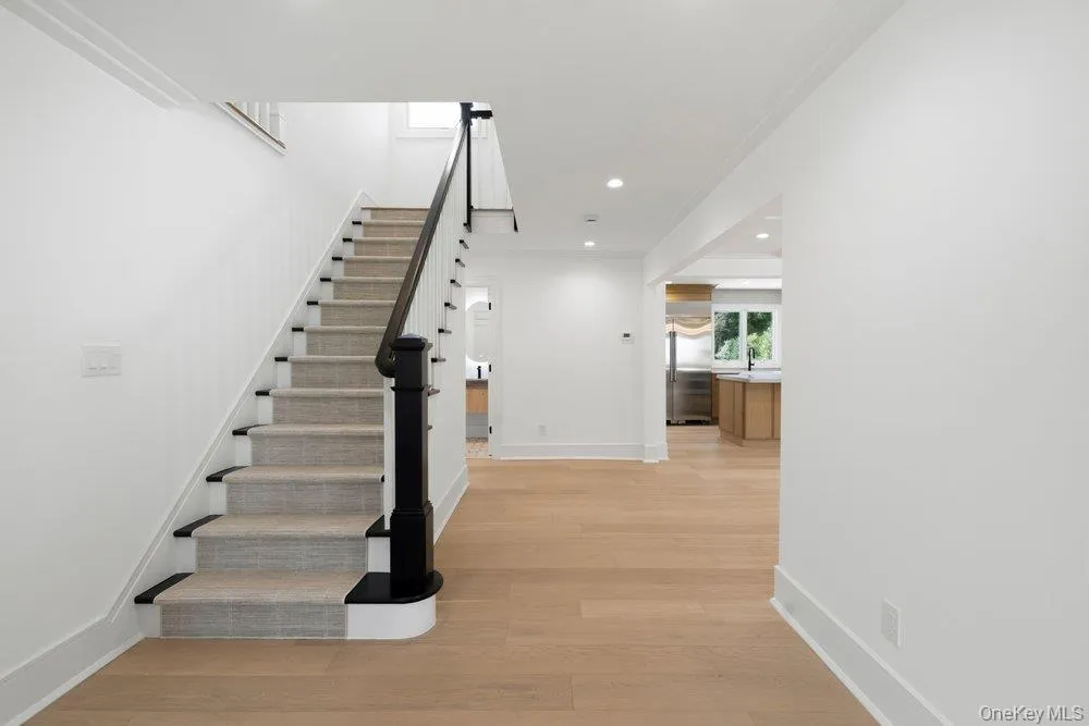 3 Aron Drive, Oyster Bay, NY, 4 Bedrooms Bedrooms, 10 Rooms Rooms,4 BathroomsBathrooms,Residential,For Rent,Aron,0,1049514 3 Aron Drive, Oyster Bay, NY, 4 Bedrooms Bedrooms, 10 Rooms Rooms,4 BathroomsBathrooms,Residential,For Rent,Aron,0,1049514