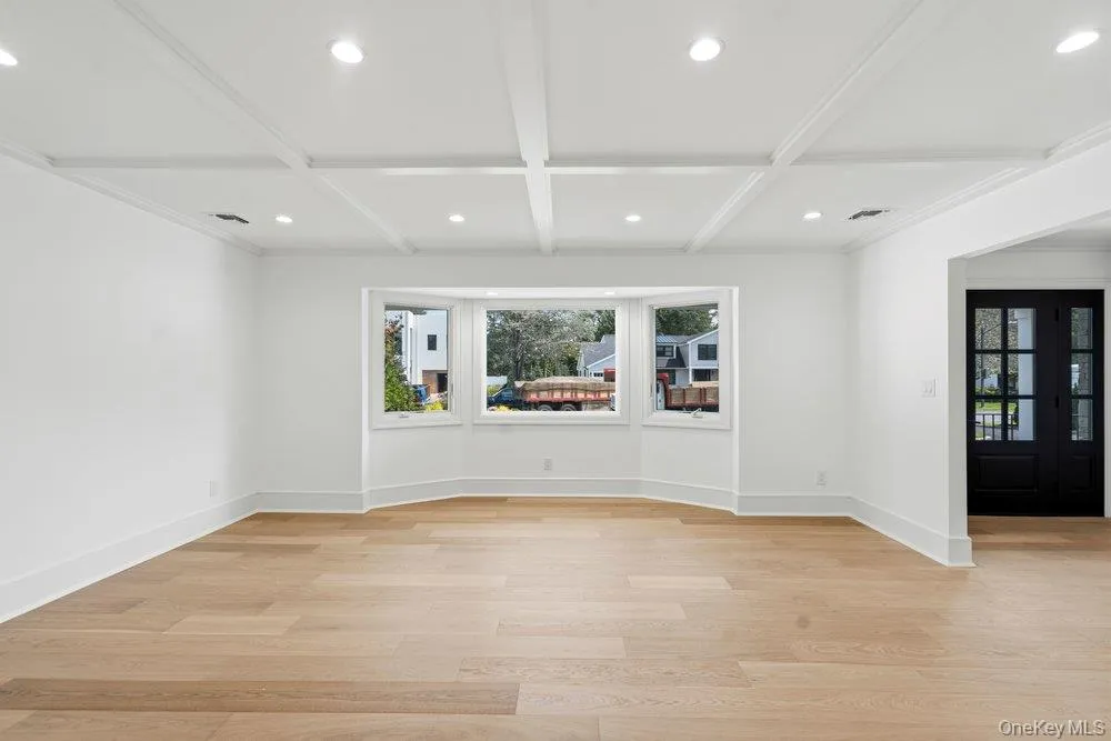 3 Aron Drive, Oyster Bay, NY, 4 Bedrooms Bedrooms, 10 Rooms Rooms,4 BathroomsBathrooms,Residential,For Rent,Aron,0,1049514 3 Aron Drive, Oyster Bay, NY, 4 Bedrooms Bedrooms, 10 Rooms Rooms,4 BathroomsBathrooms,Residential,For Rent,Aron,0,1049514