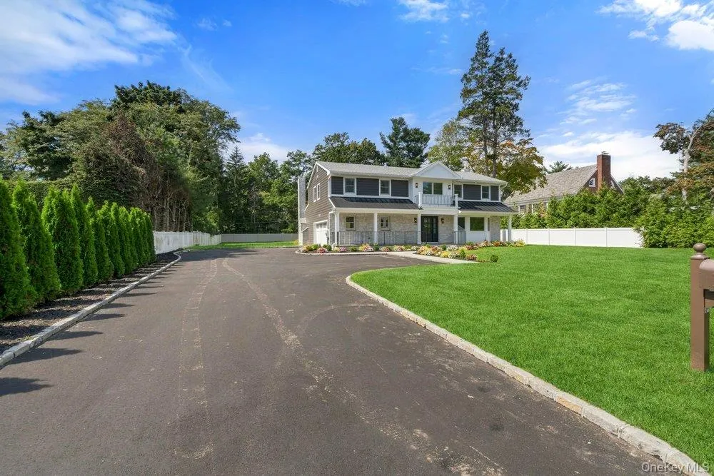 3 Aron Drive, Oyster Bay, NY, 4 Bedrooms Bedrooms, 10 Rooms Rooms,4 BathroomsBathrooms,Residential,For Rent,Aron,0,1049514 3 Aron Drive, Oyster Bay, NY, 4 Bedrooms Bedrooms, 10 Rooms Rooms,4 BathroomsBathrooms,Residential,For Rent,Aron,0,1049514