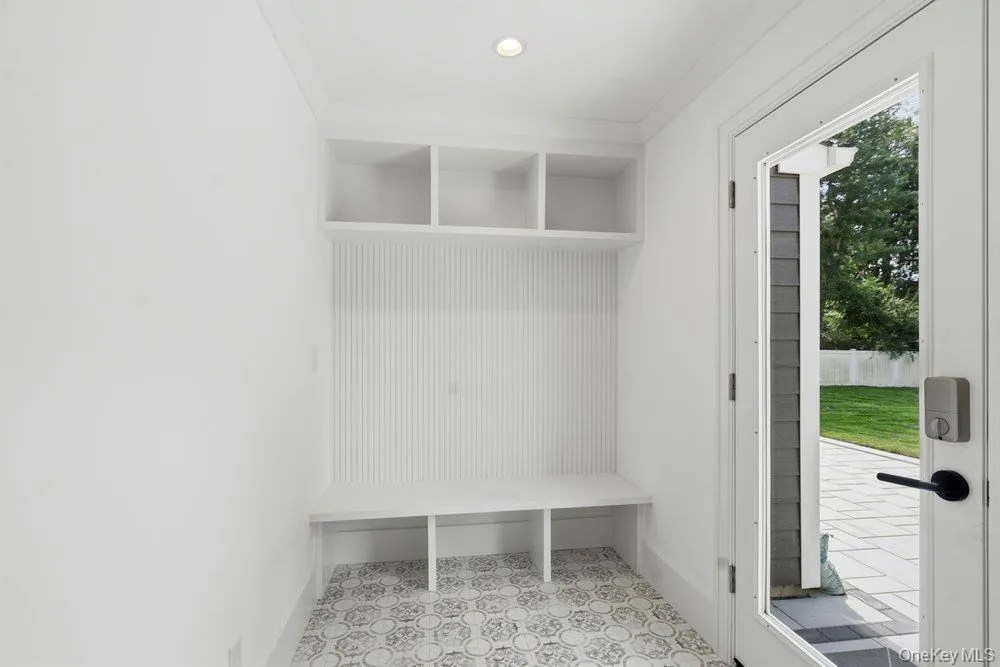 3 Aron Drive, Oyster Bay, NY, 4 Bedrooms Bedrooms, 10 Rooms Rooms,4 BathroomsBathrooms,Residential,For Rent,Aron,0,1049514 3 Aron Drive, Oyster Bay, NY, 4 Bedrooms Bedrooms, 10 Rooms Rooms,4 BathroomsBathrooms,Residential,For Rent,Aron,0,1049514
