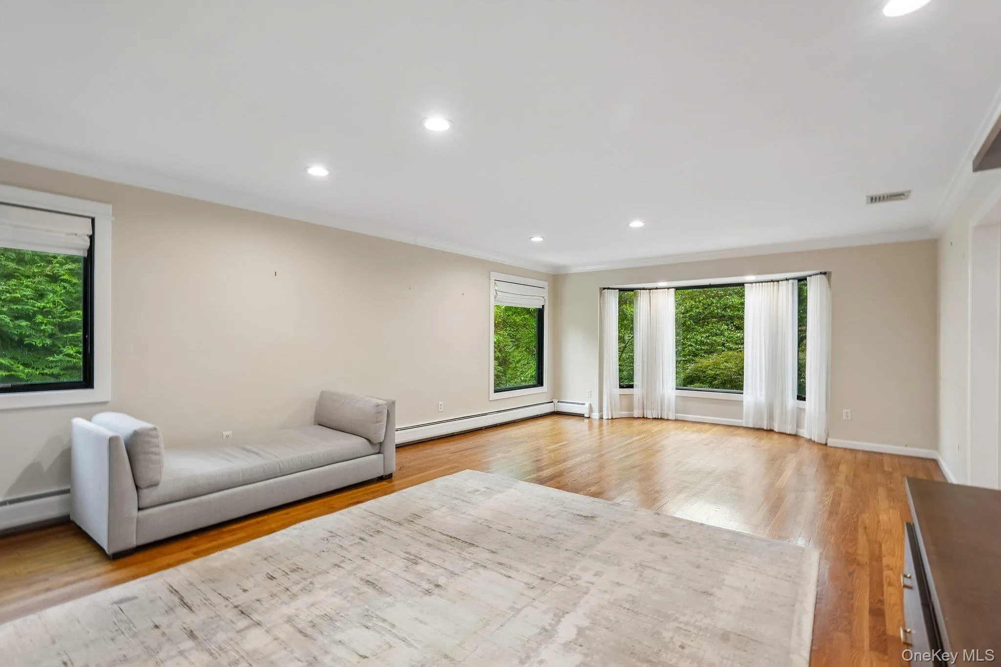3 Zeck Court, Ramapo, NY, 4 Bedrooms Bedrooms, 14 Rooms Rooms,3 BathroomsBathrooms,Residential,For Rent,Zeck,0,1049517 3 Zeck Court, Ramapo, NY, 4 Bedrooms Bedrooms, 14 Rooms Rooms,3 BathroomsBathrooms,Residential,For Rent,Zeck,0,1049517
